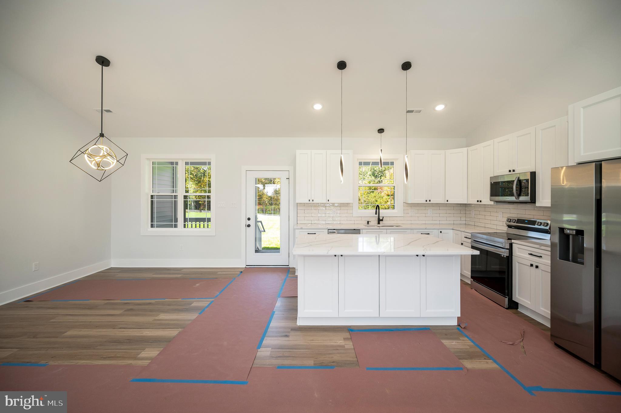 ROSE HILL FARM ESTATES - Residential