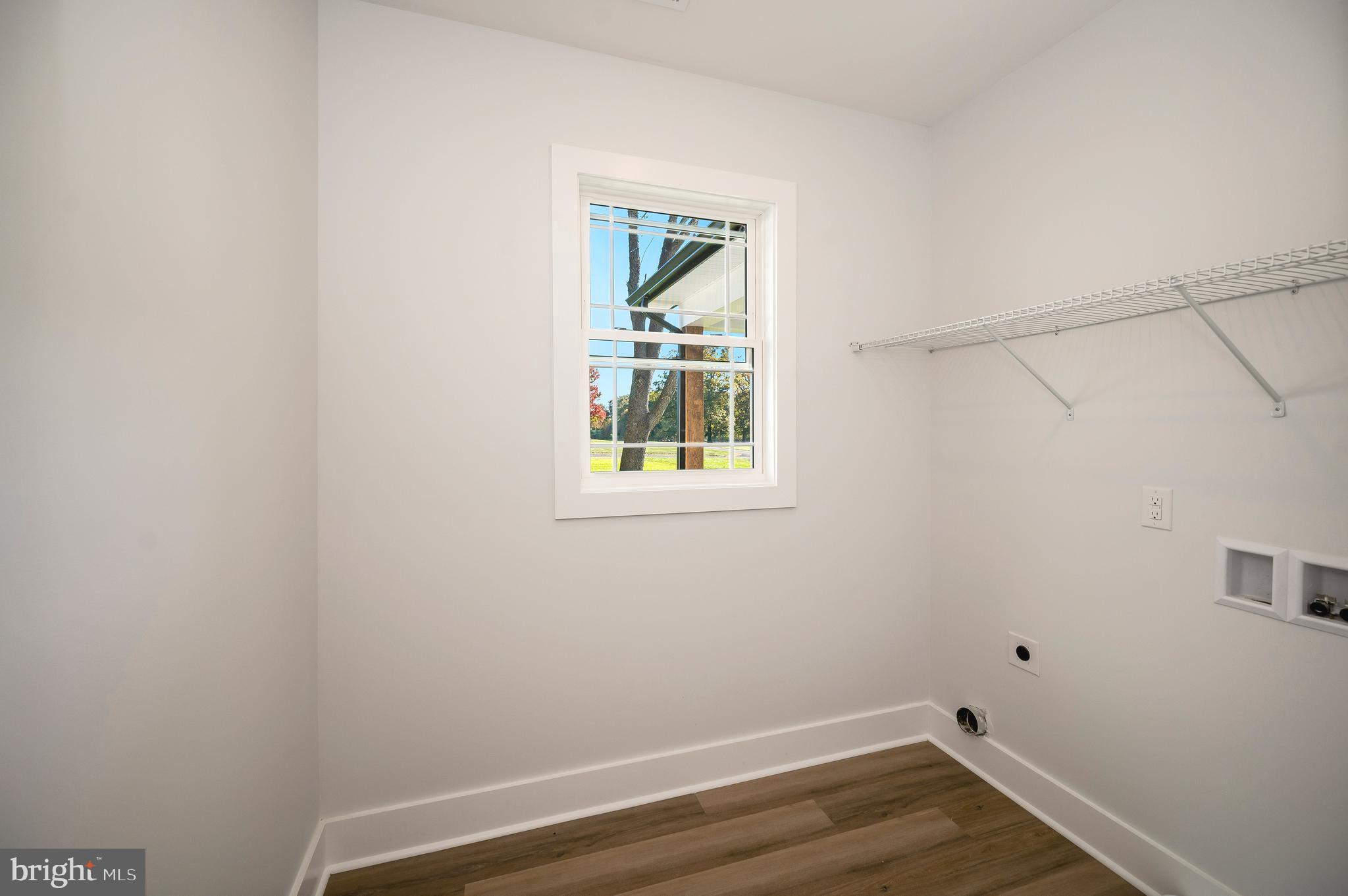 ROSE HILL FARM ESTATES - Residential