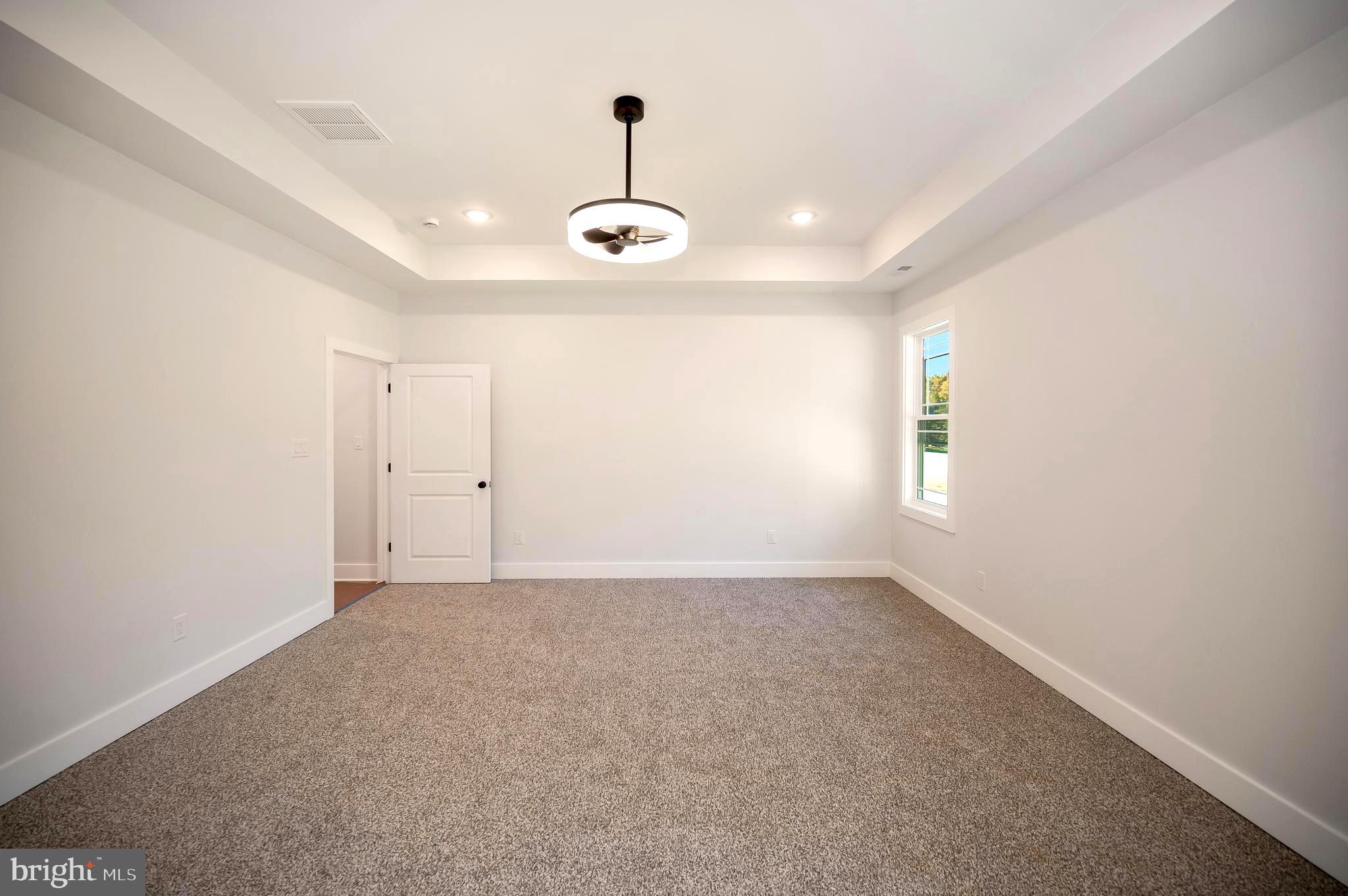 ROSE HILL FARM ESTATES - Residential