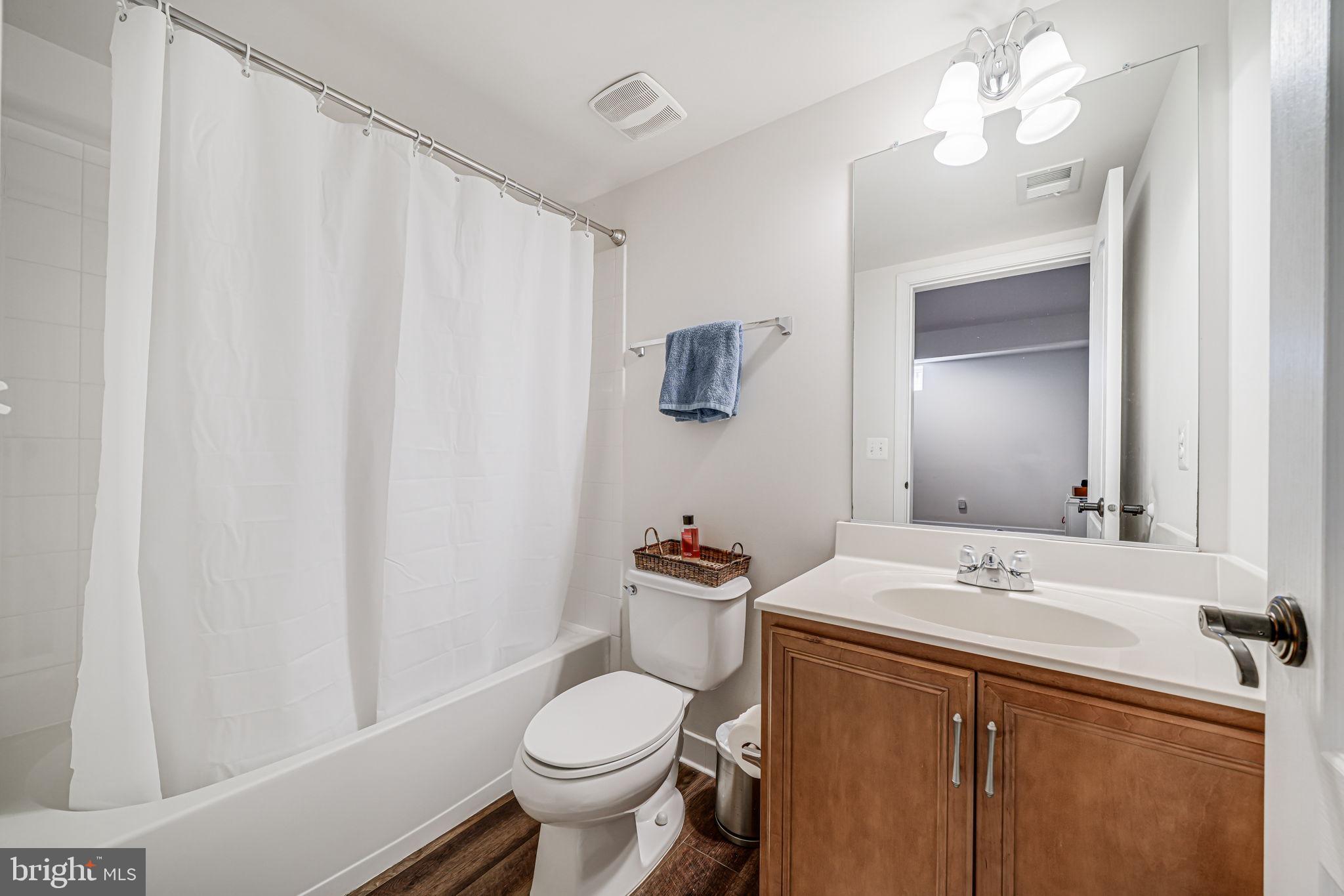 SOUTH RIDING - Residential