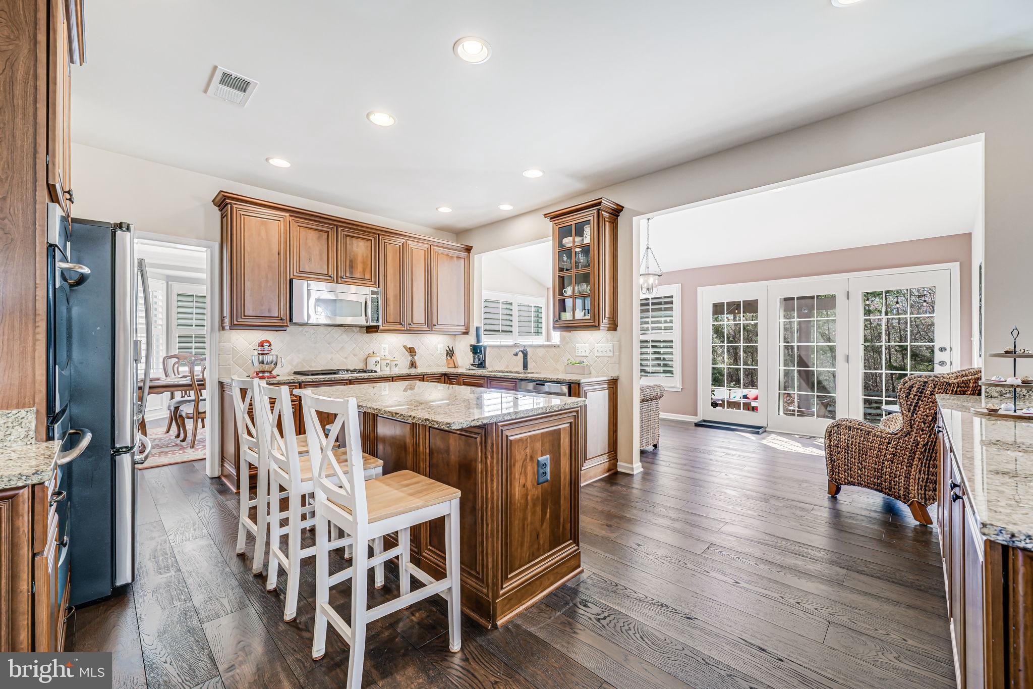 SOUTH RIDING - Residential