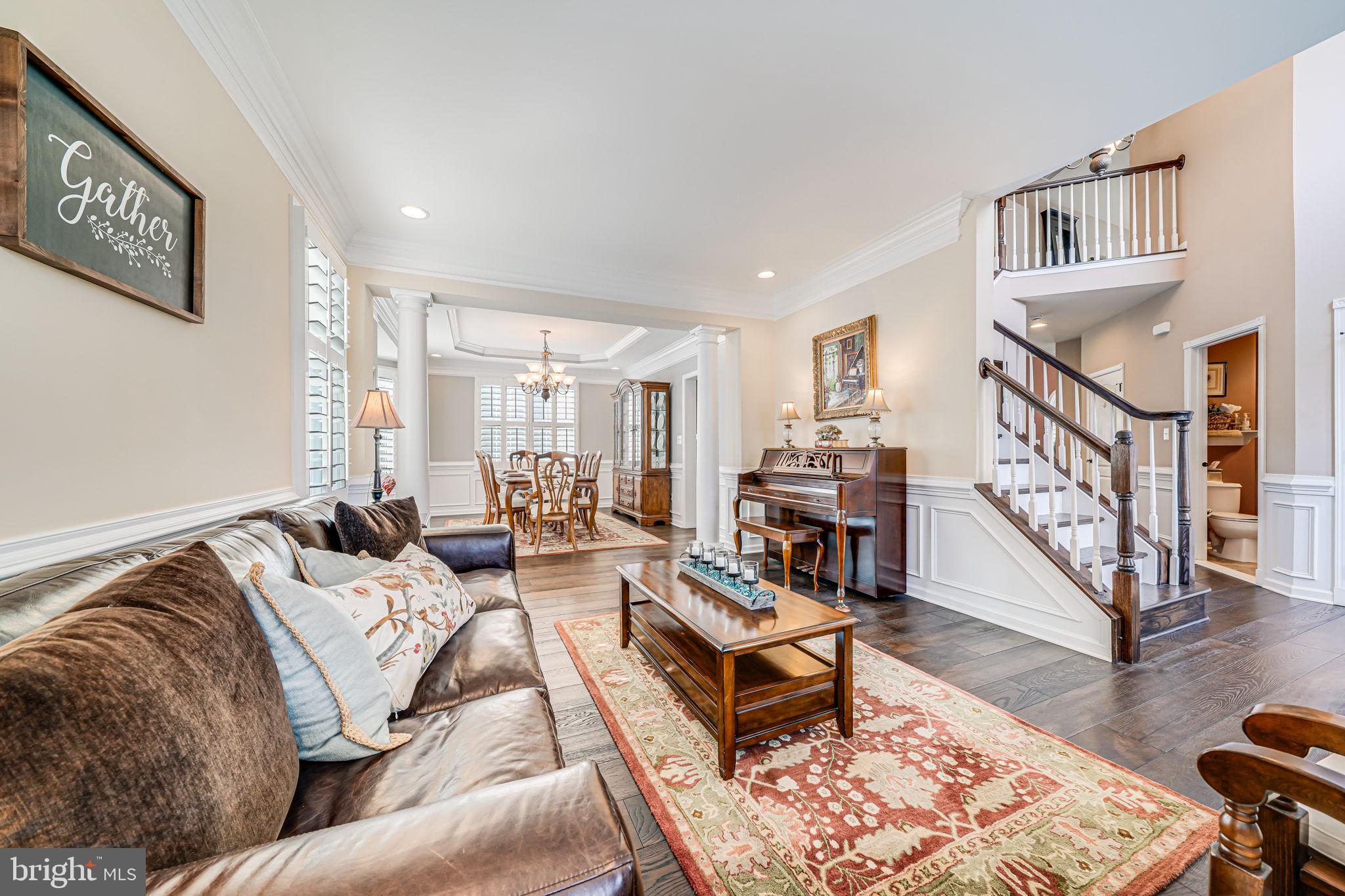 SOUTH RIDING - Residential