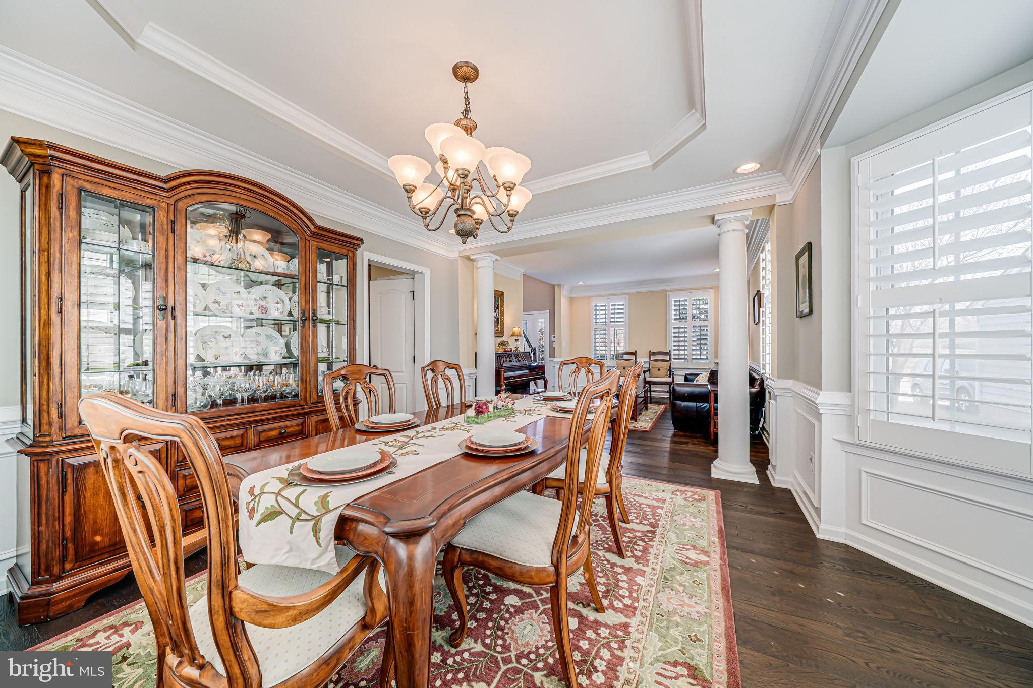 SOUTH RIDING - Residential