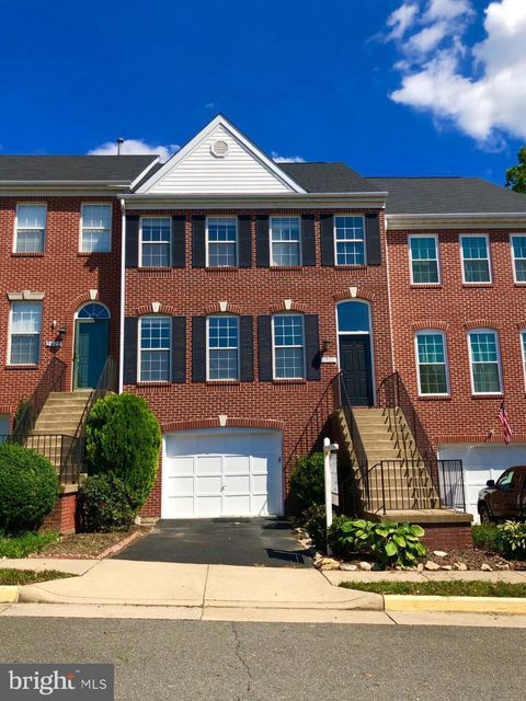 Photo of 2927 Mainstone Drive, FAIRFAX, VA 22031 (MLS # VAFX2299788)