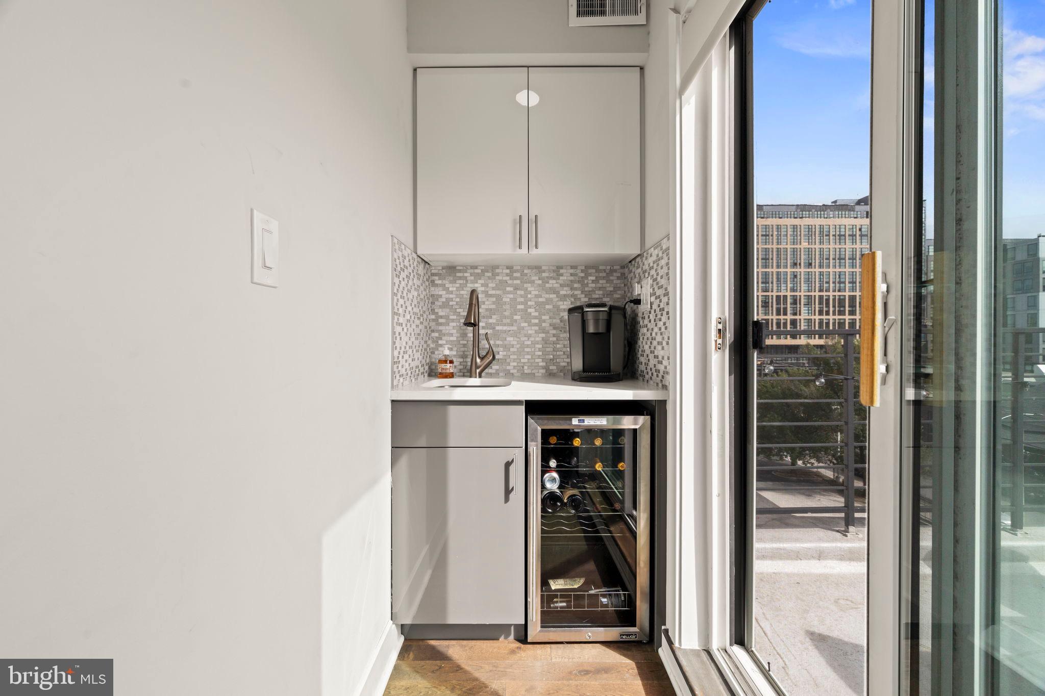 GRADUATE HOSPITAL - Residential