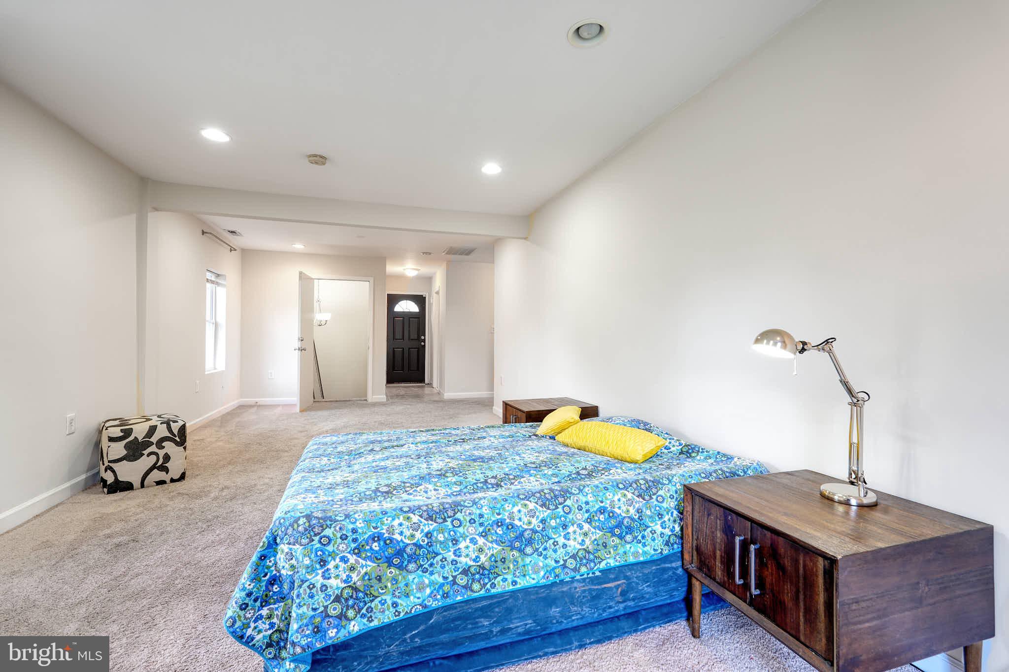 GROVETON HEIGHTS - Residential