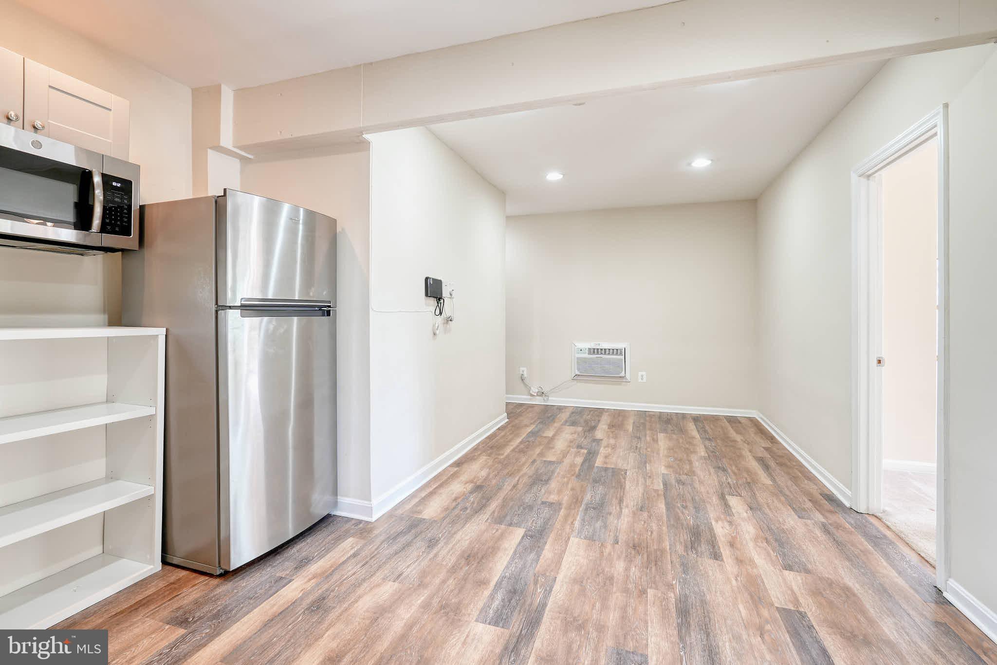 GROVETON HEIGHTS - Residential