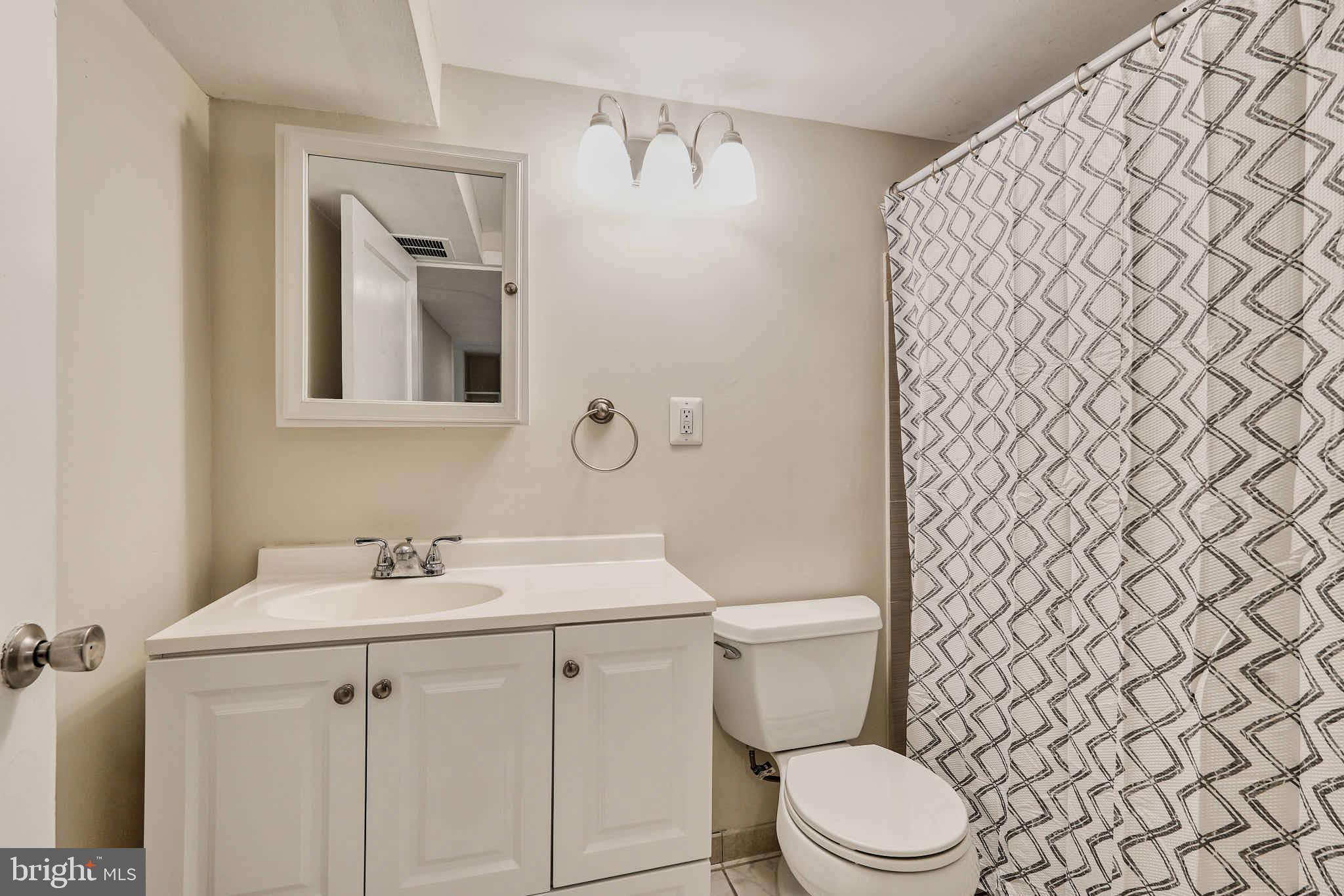 GROVETON HEIGHTS - Residential