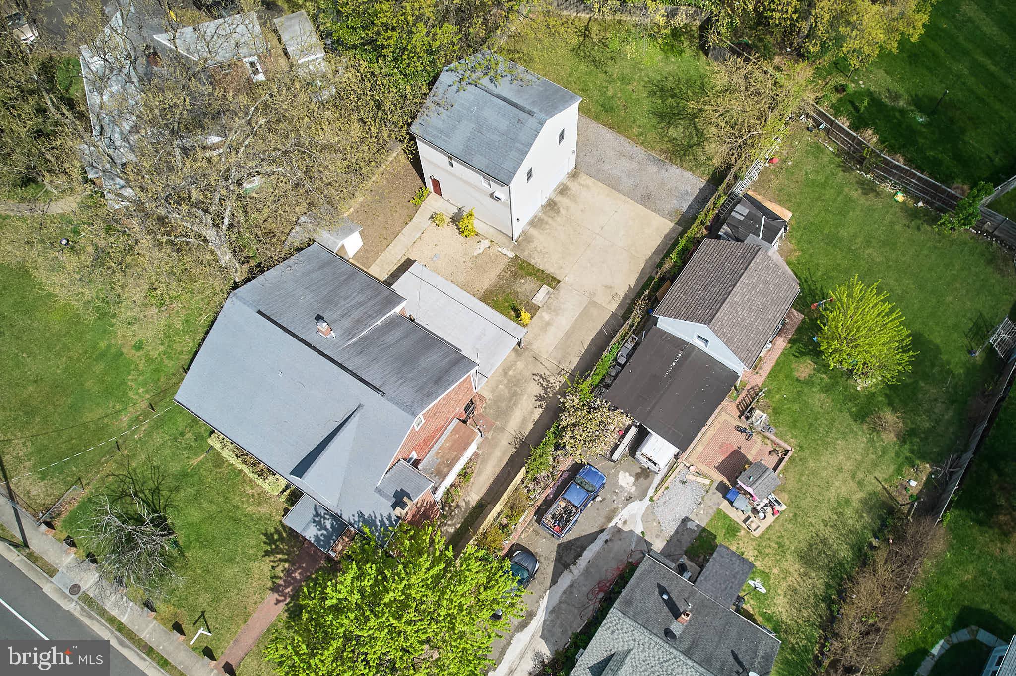 GROVETON HEIGHTS - Residential