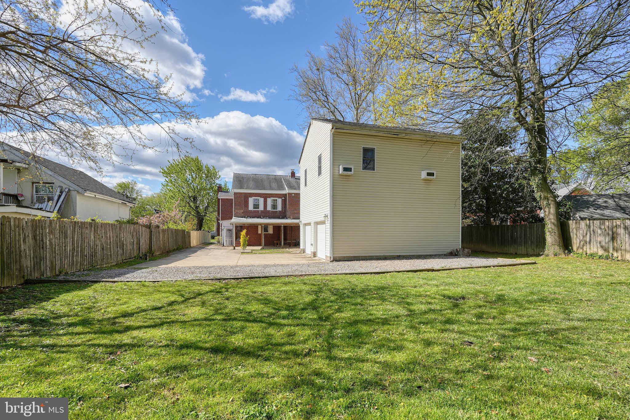 GROVETON HEIGHTS - Residential