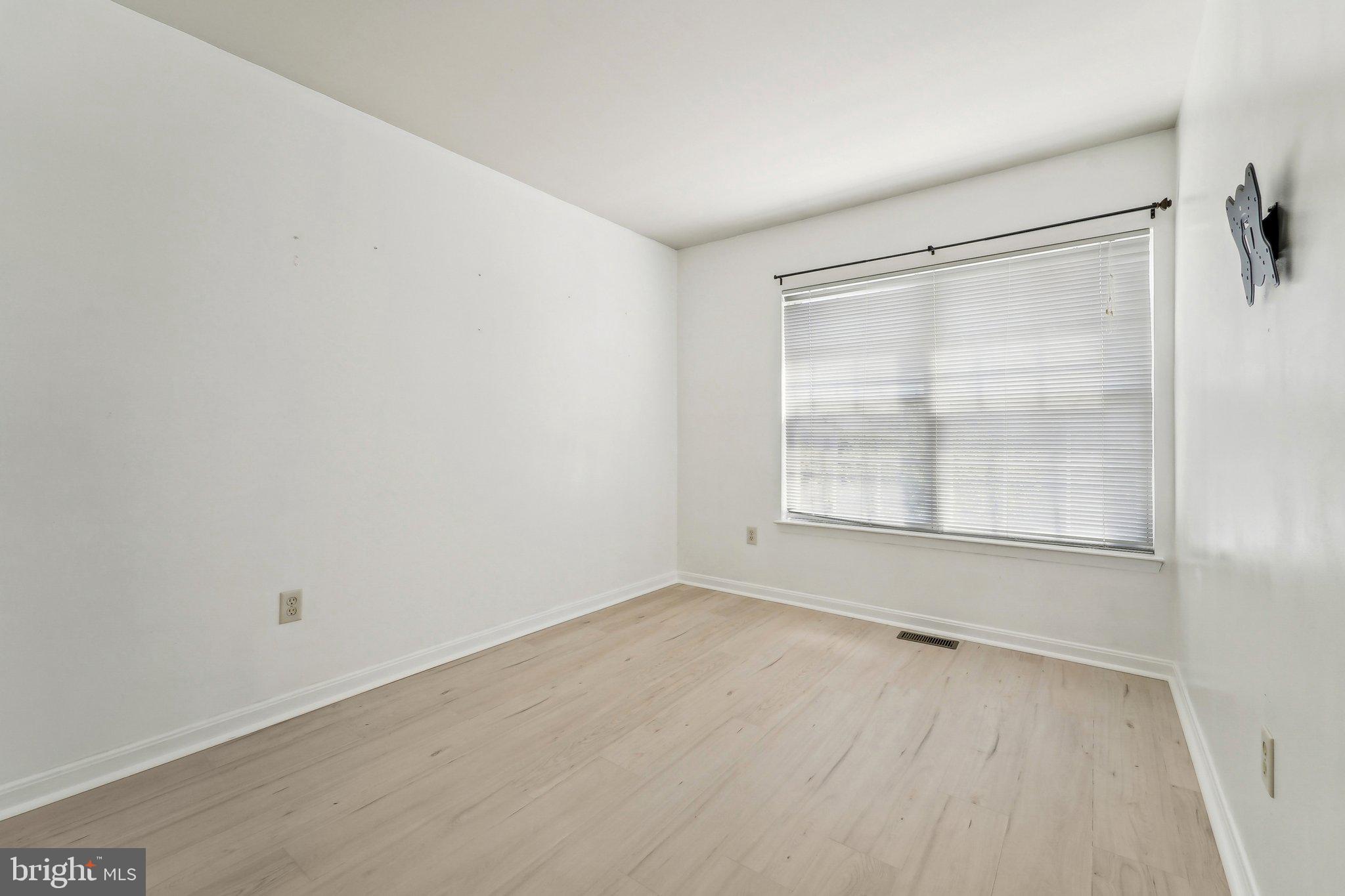 SNOWDEN RIDGE - Residential