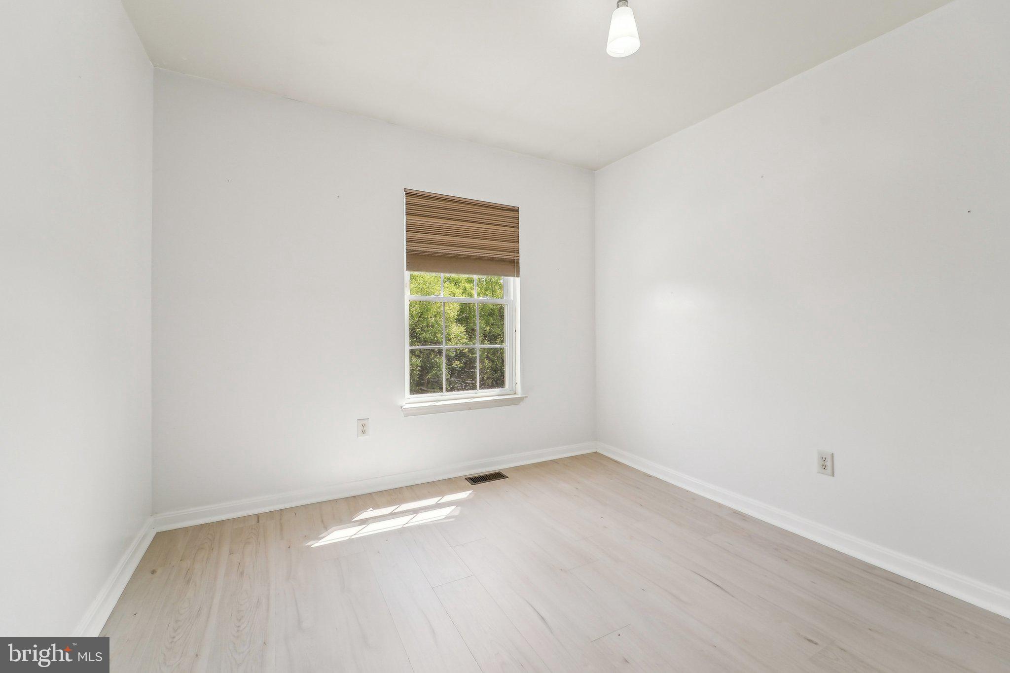 SNOWDEN RIDGE - Residential