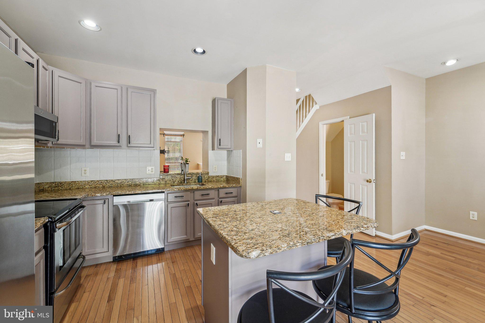 SNOWDEN RIDGE - Residential