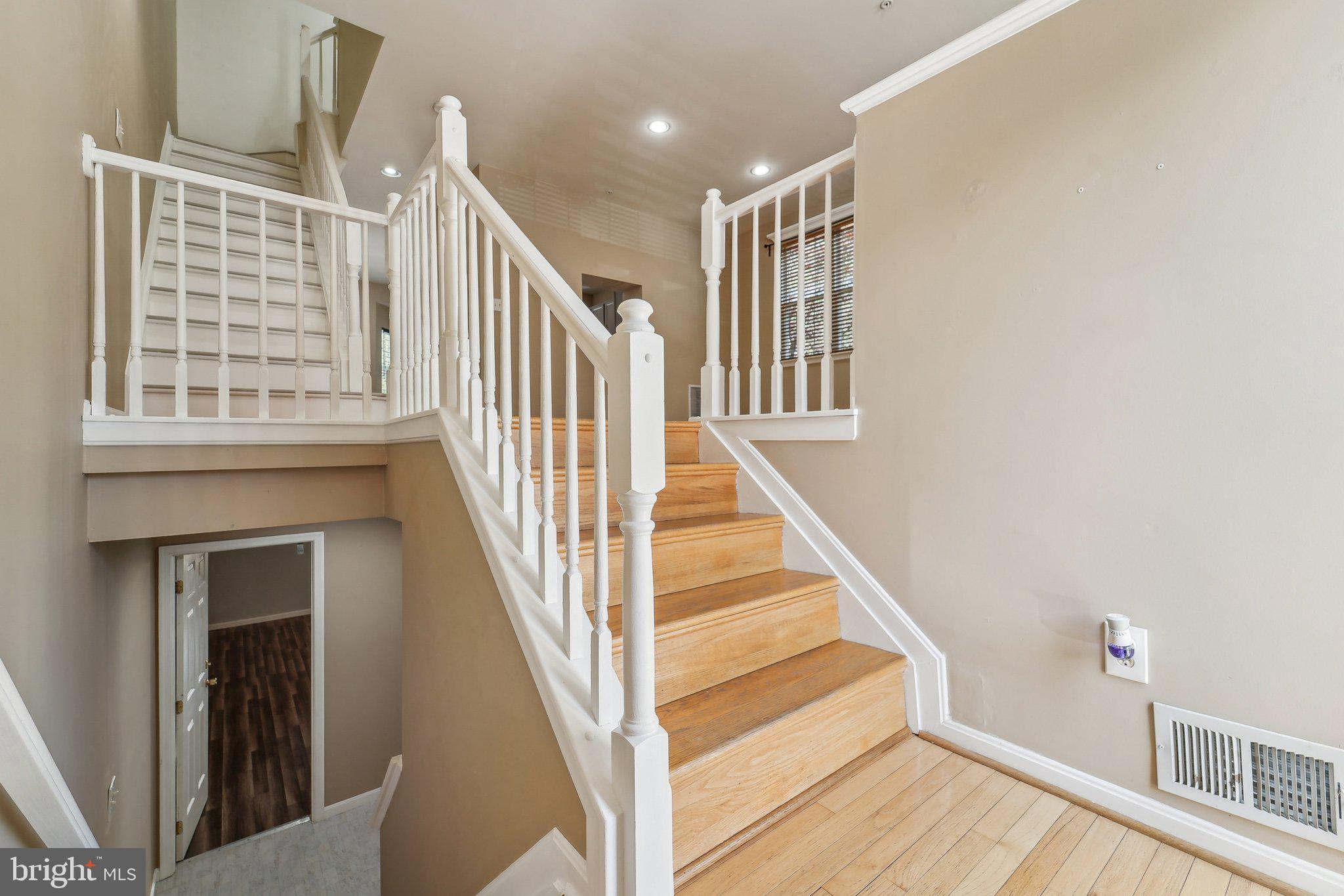 SNOWDEN RIDGE - Residential