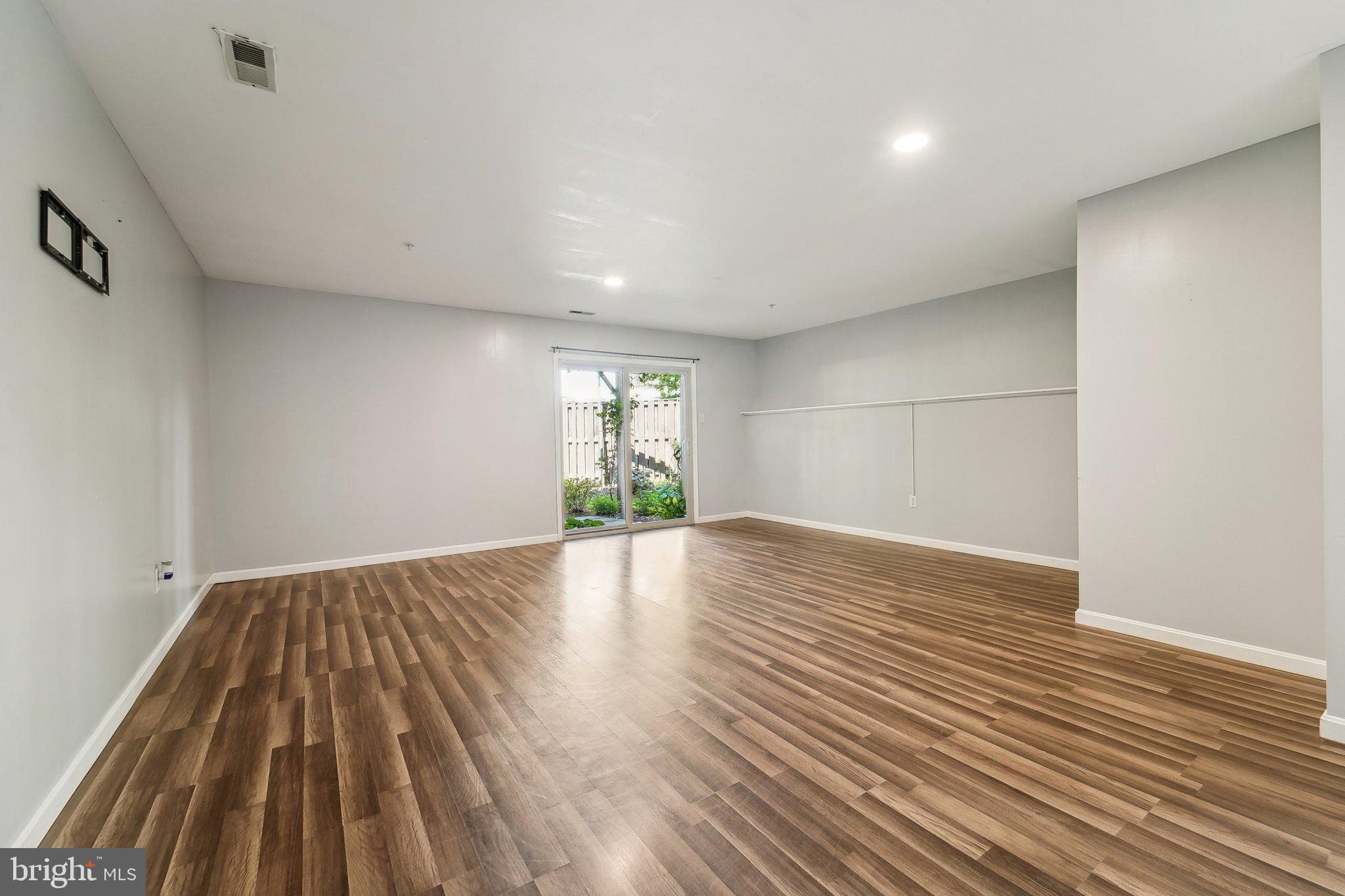 SNOWDEN RIDGE - Residential