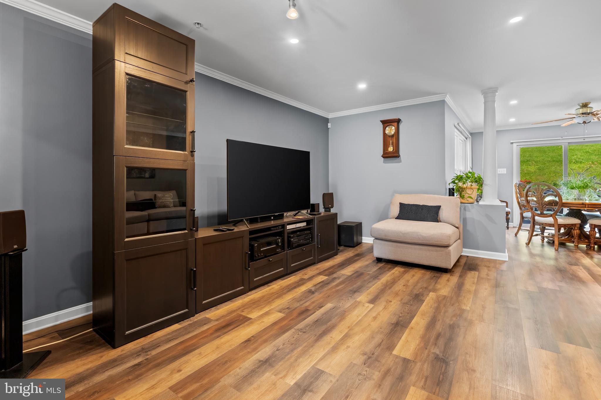 WINTERS RUN MANOR - Residential