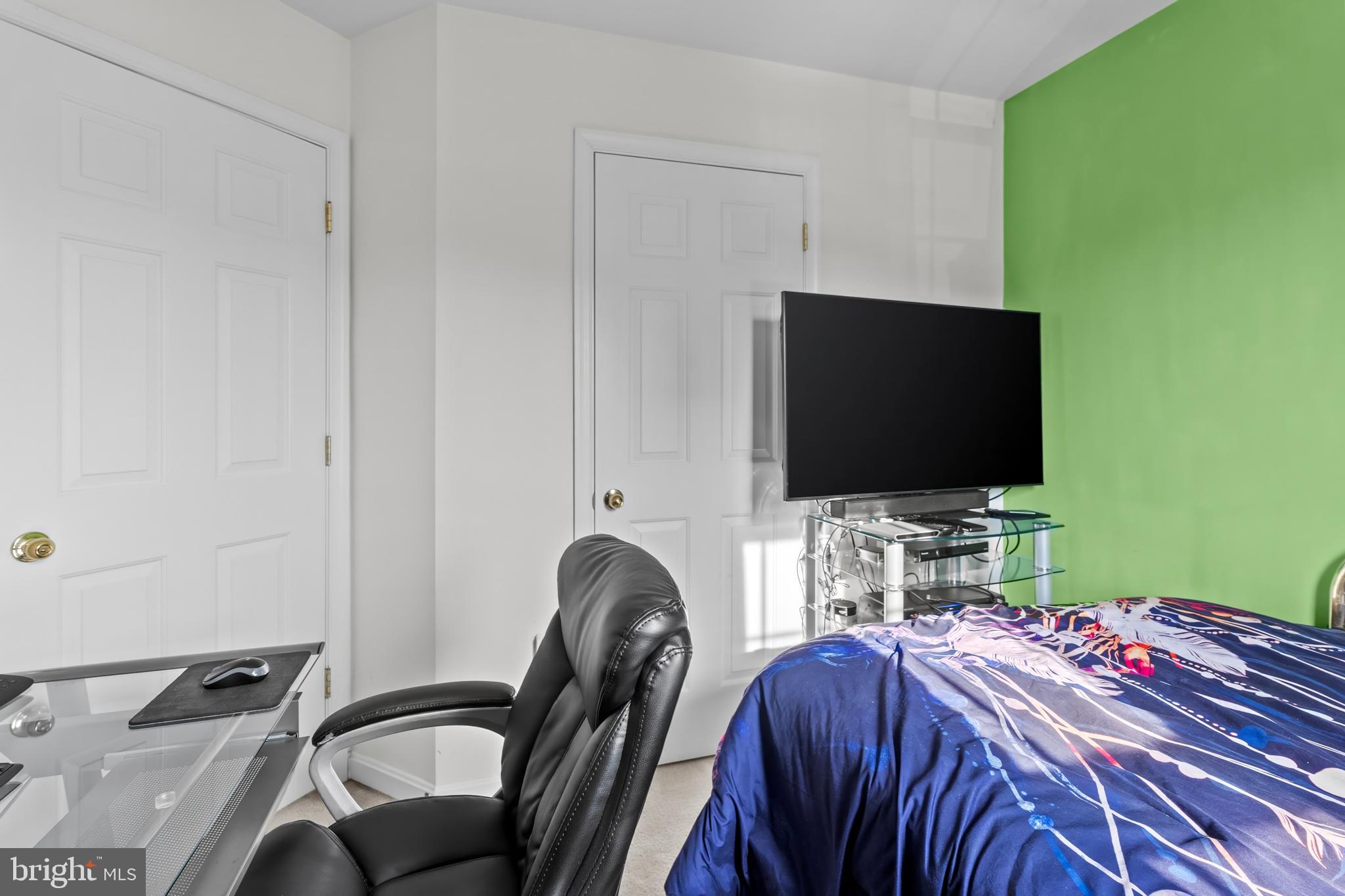 WINTERS RUN MANOR - Residential