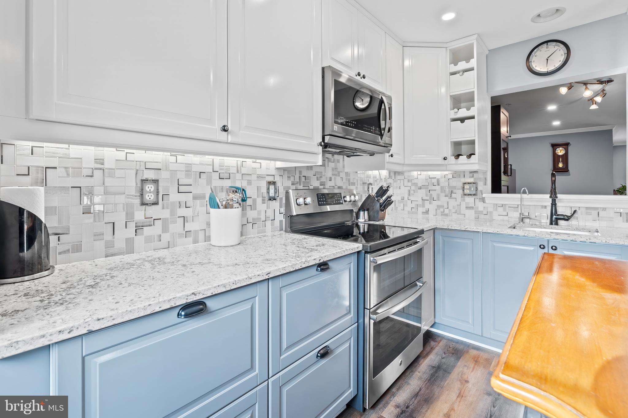 WINTERS RUN MANOR - Residential