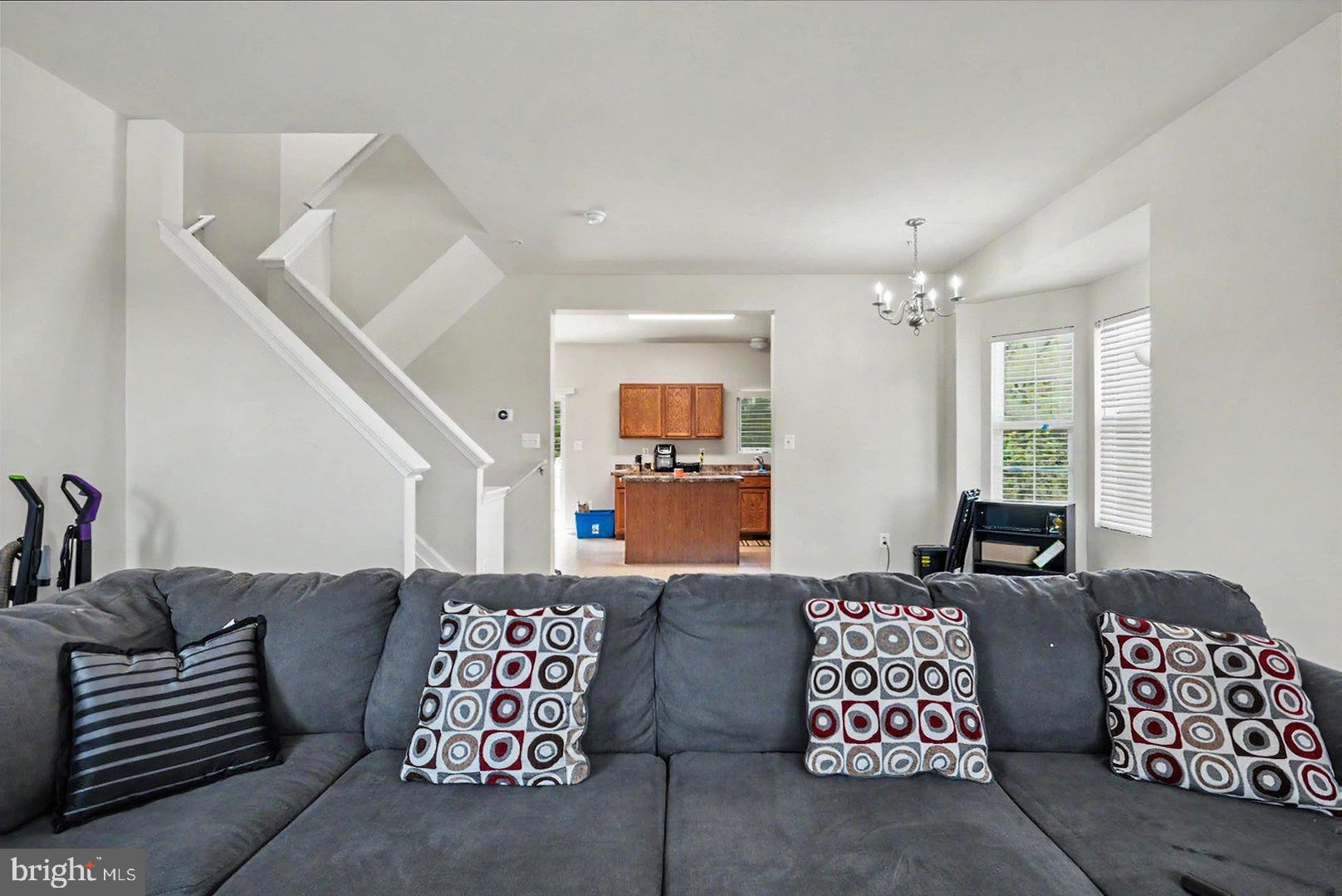 5043 OYSTER REEF PLACE