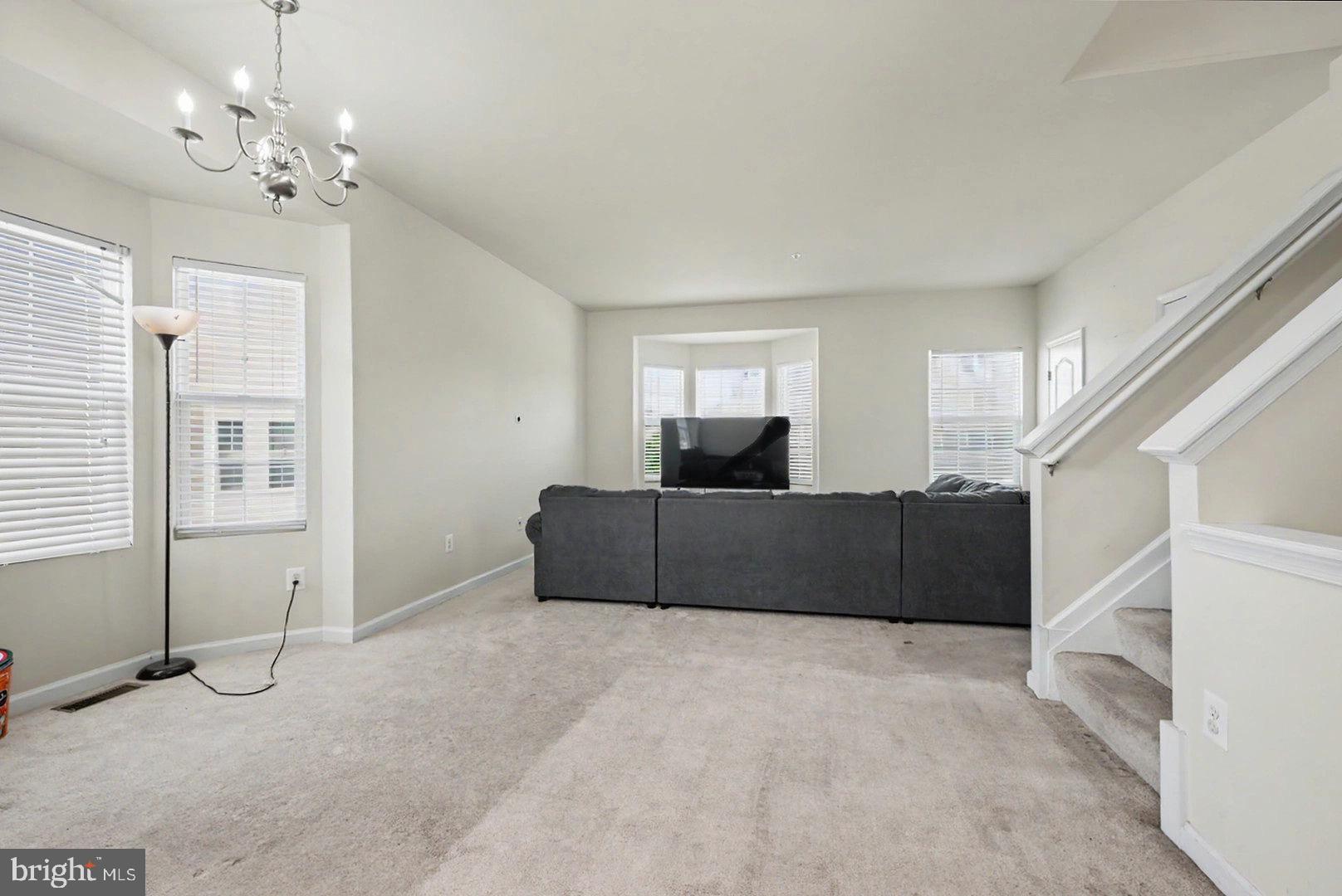 5043 OYSTER REEF PLACE