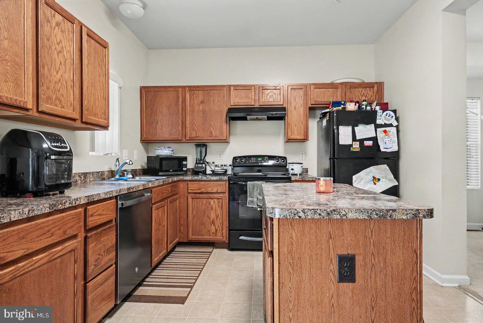 5043 OYSTER REEF PLACE