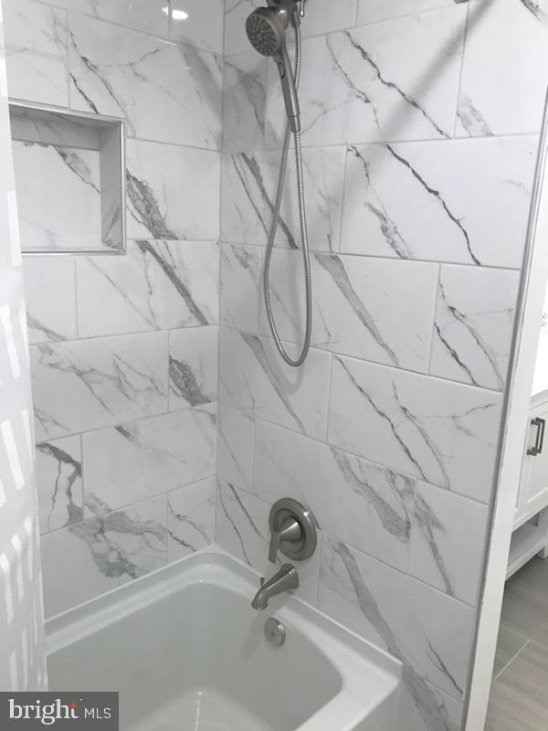 ZACHIA MANOR - Residential