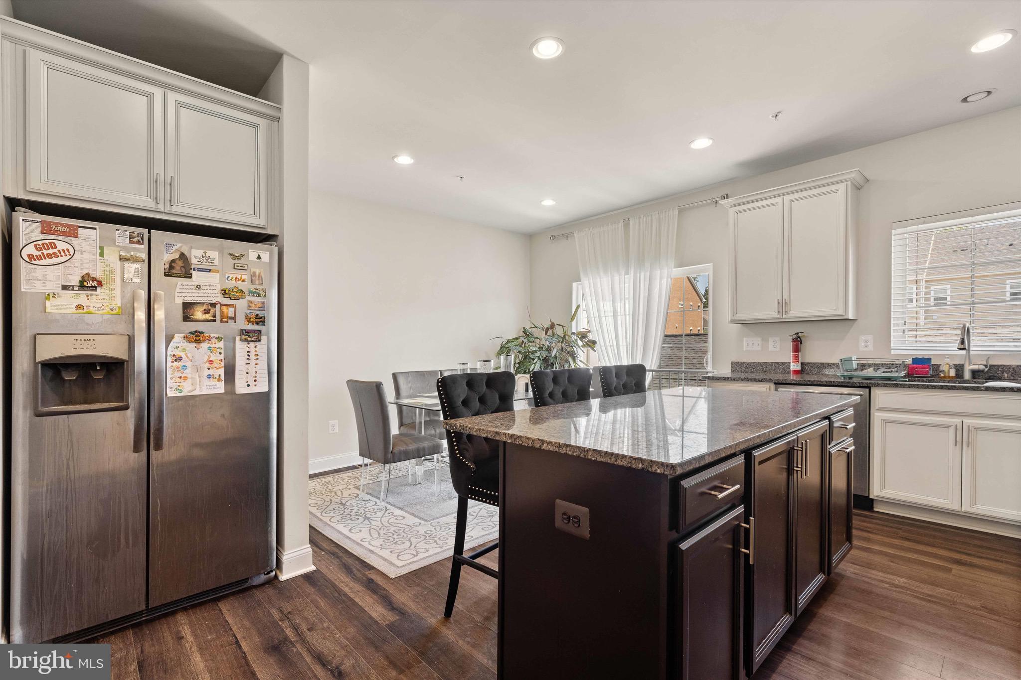 STONEHAVEN - Residential