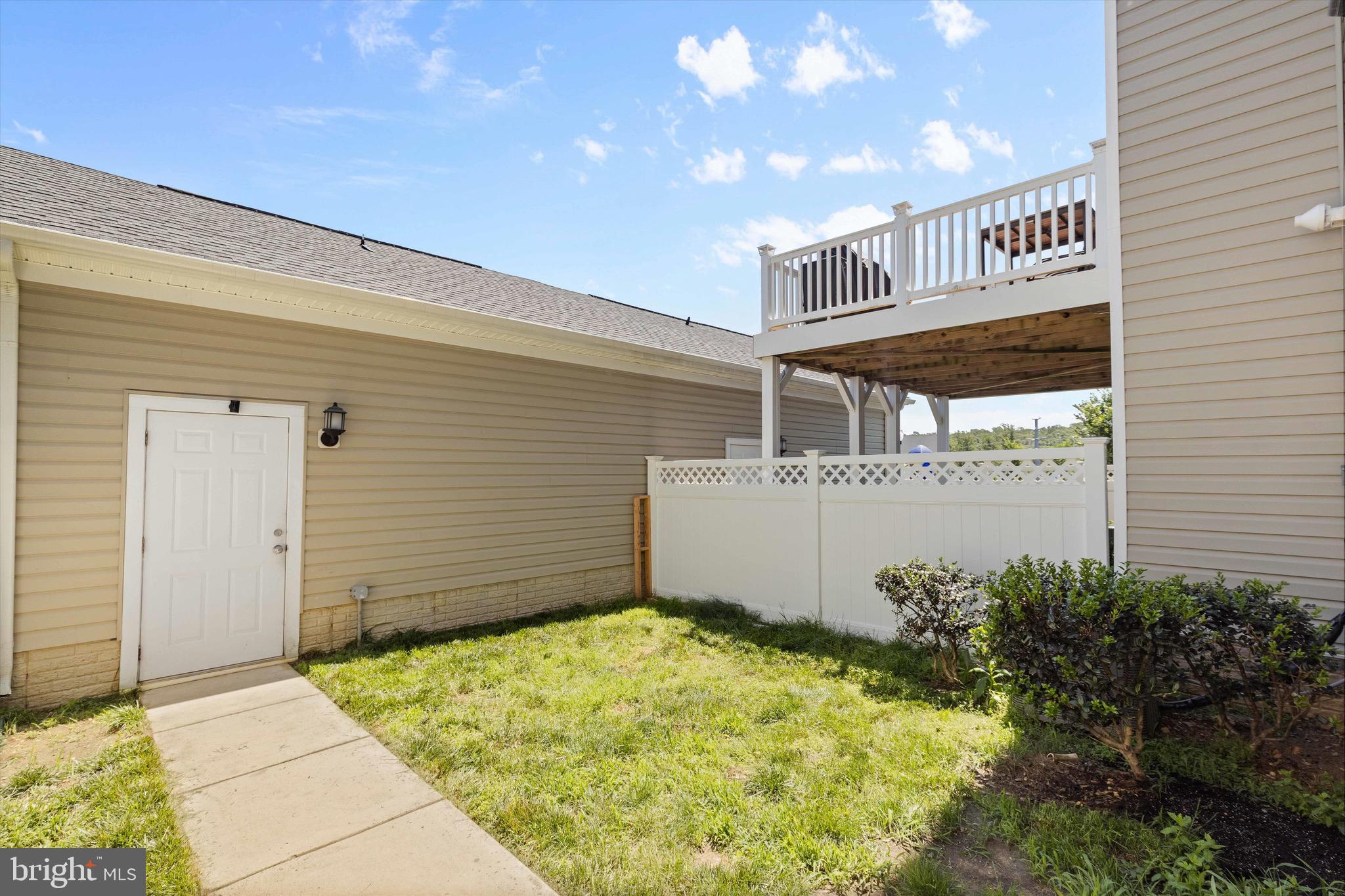 STONEHAVEN - Residential