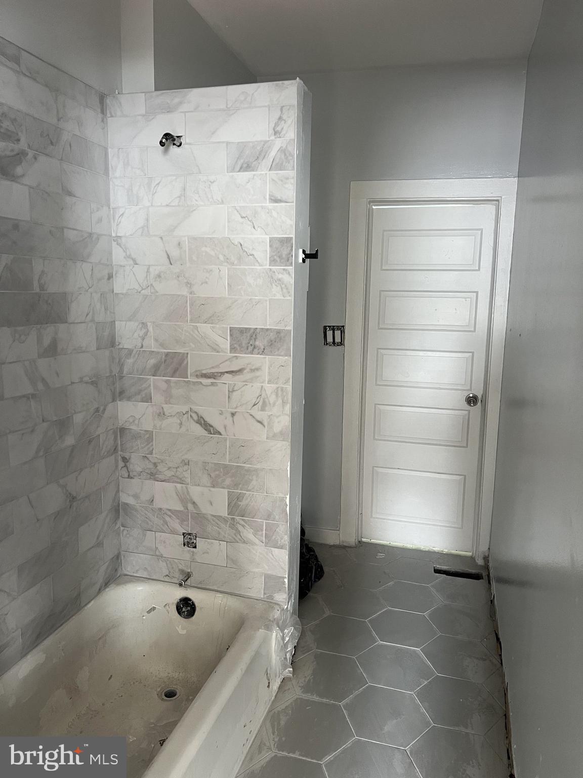 MILTON-MONTFORD - Residential