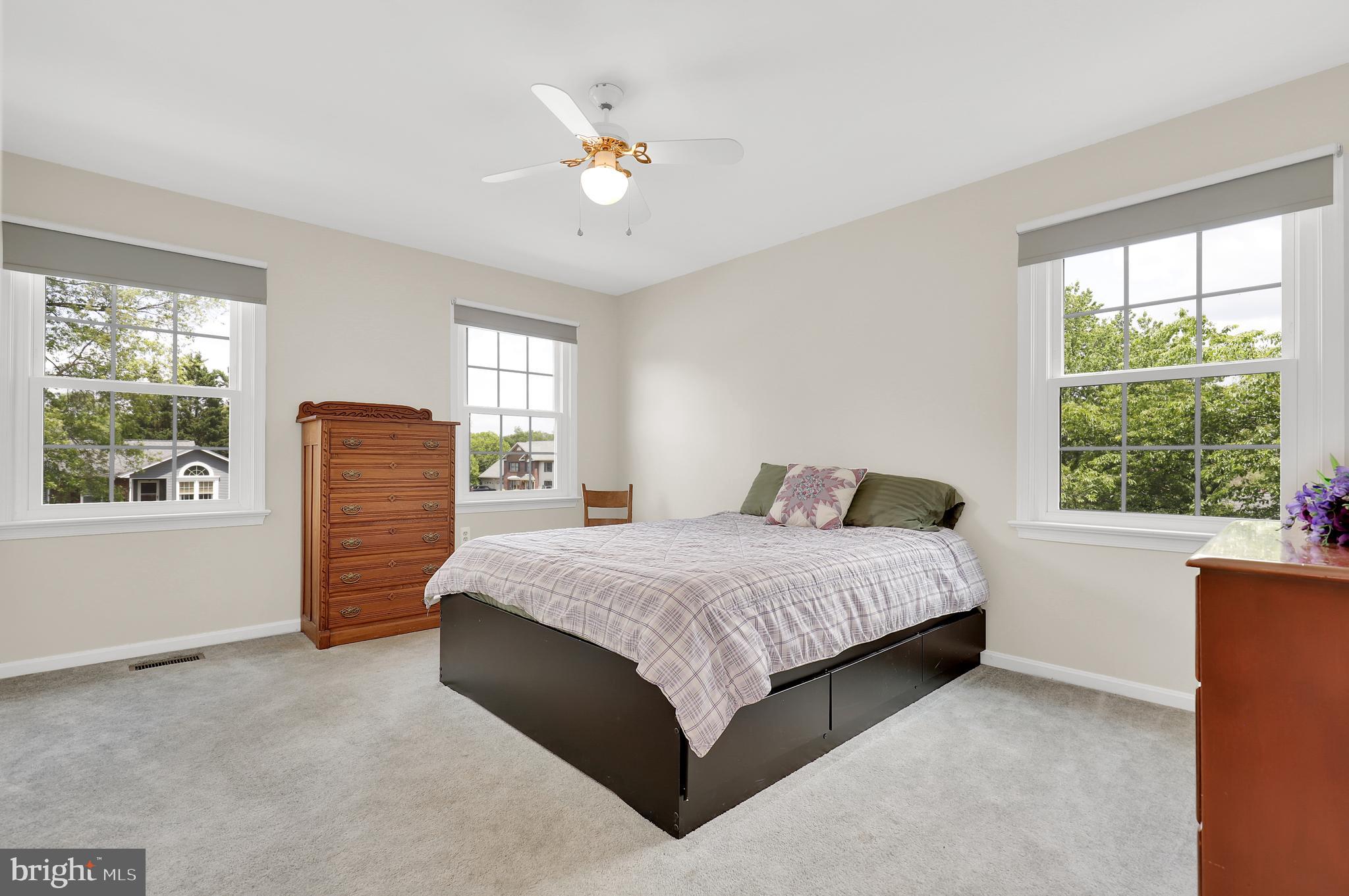 DEERFIELD - Residential