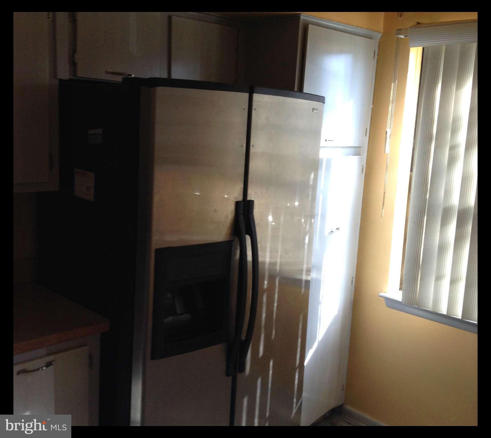 QUEEN ANNE VILLAGE - Residential