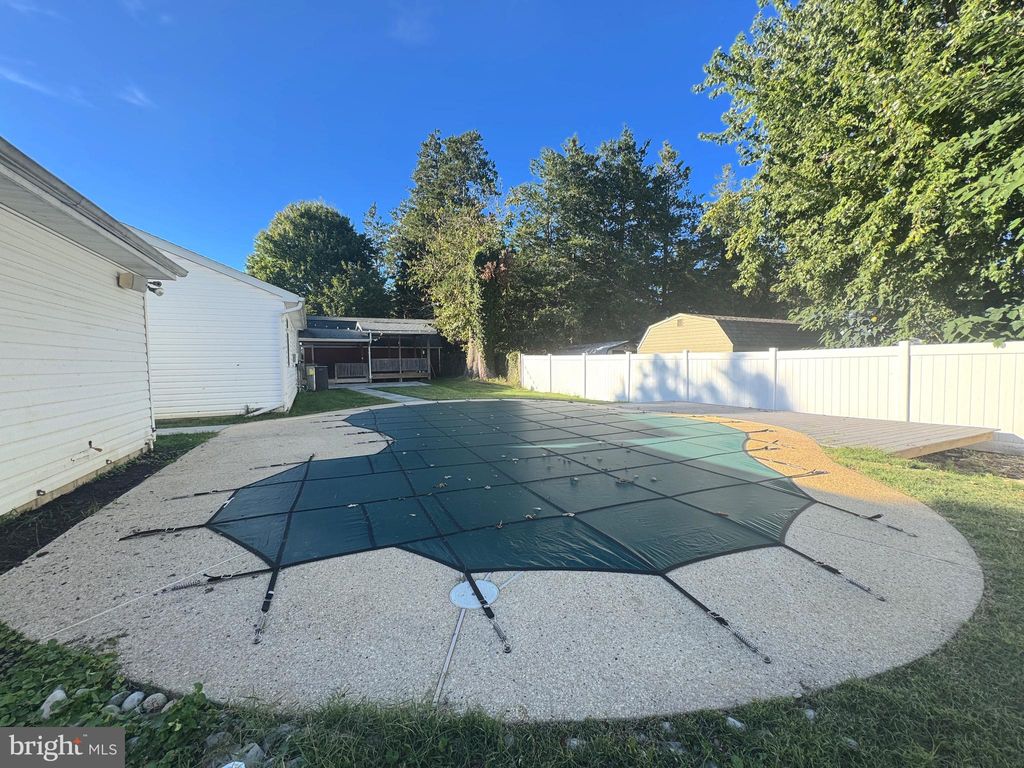 Photo of 6820 Harewood Park Drive, BALTIMORE, MD 21220 (MLS # MDBC2142330)