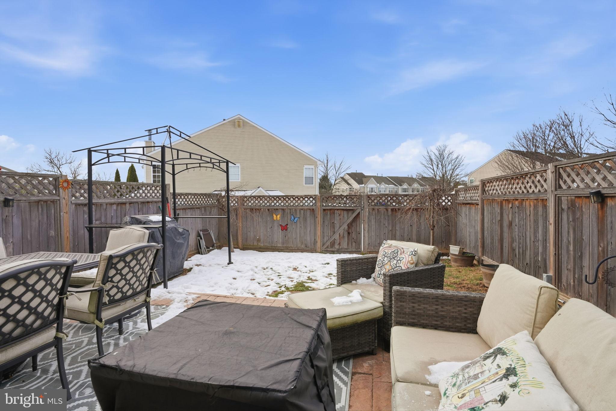 NEWTOWN GRANT - Residential