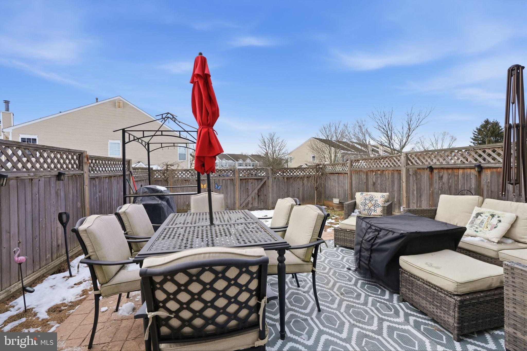 NEWTOWN GRANT - Residential