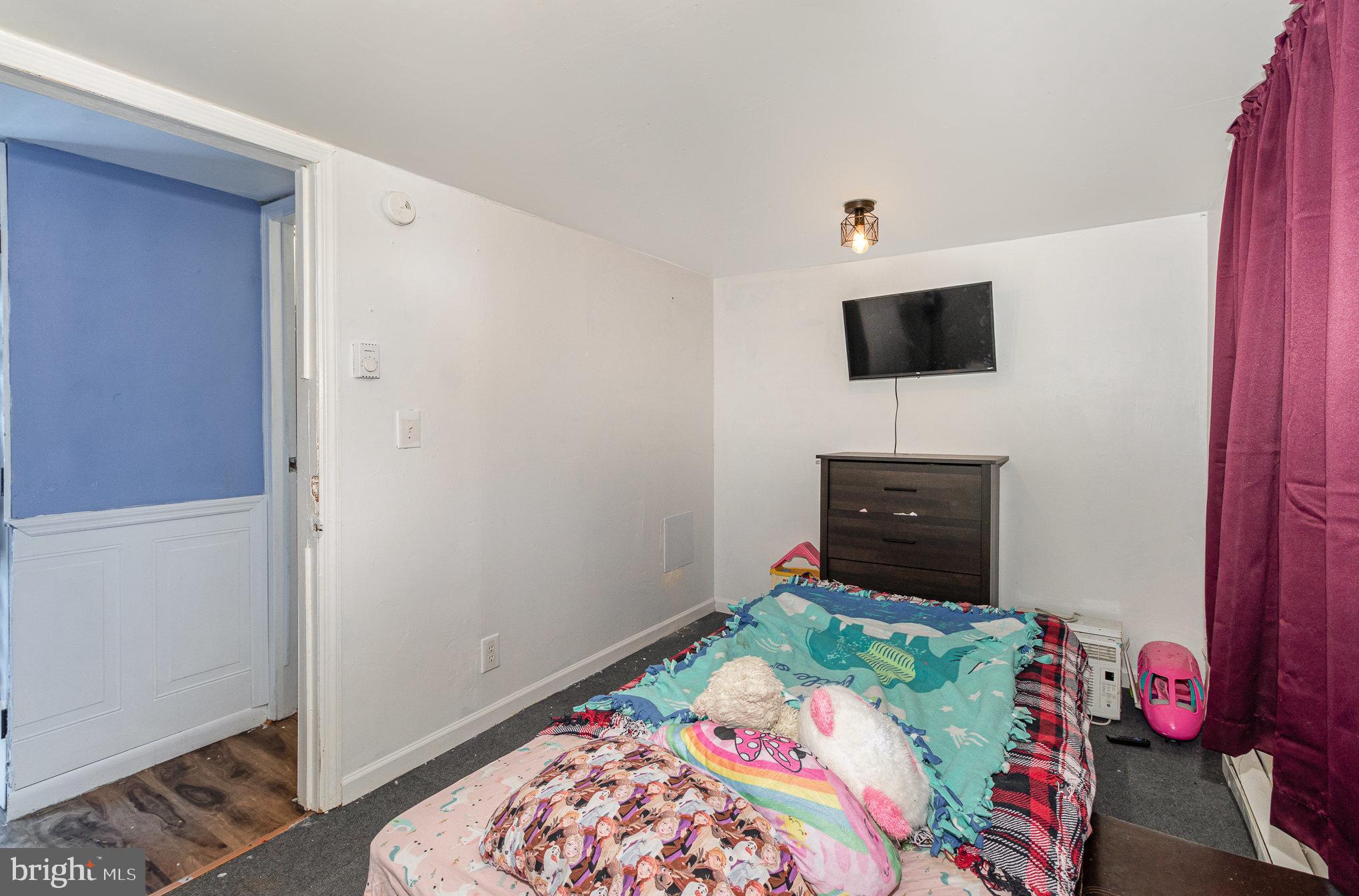 HARBORTON PLACE - Residential