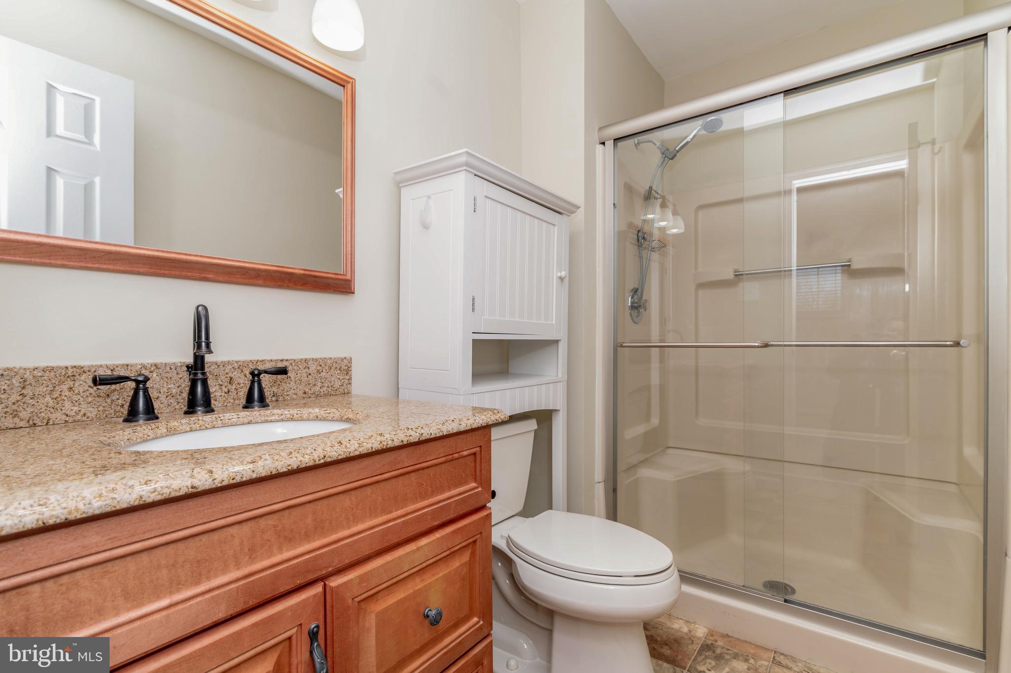 CANTERBURY WOODS - Residential