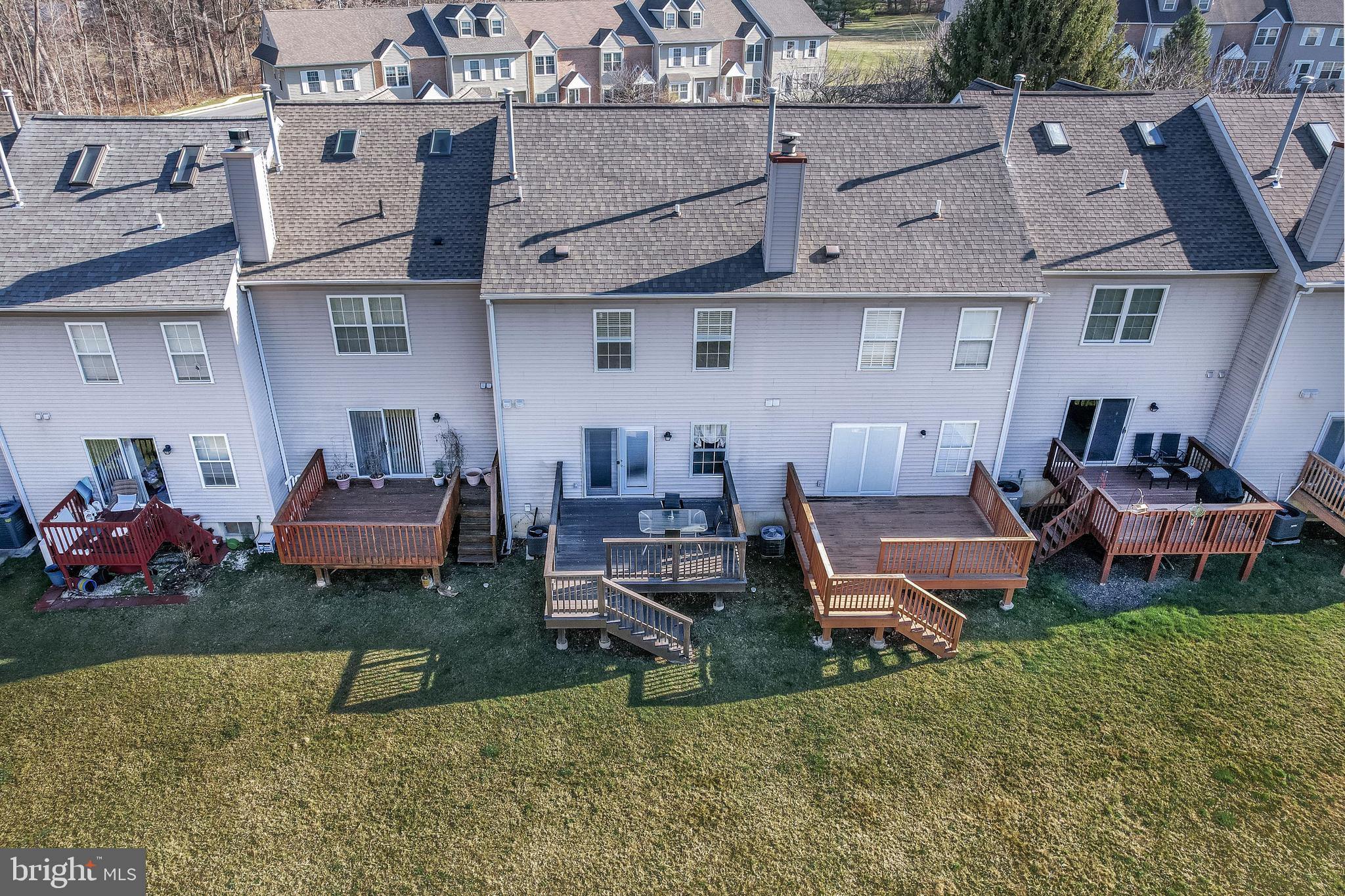 CANTERBURY WOODS - Residential