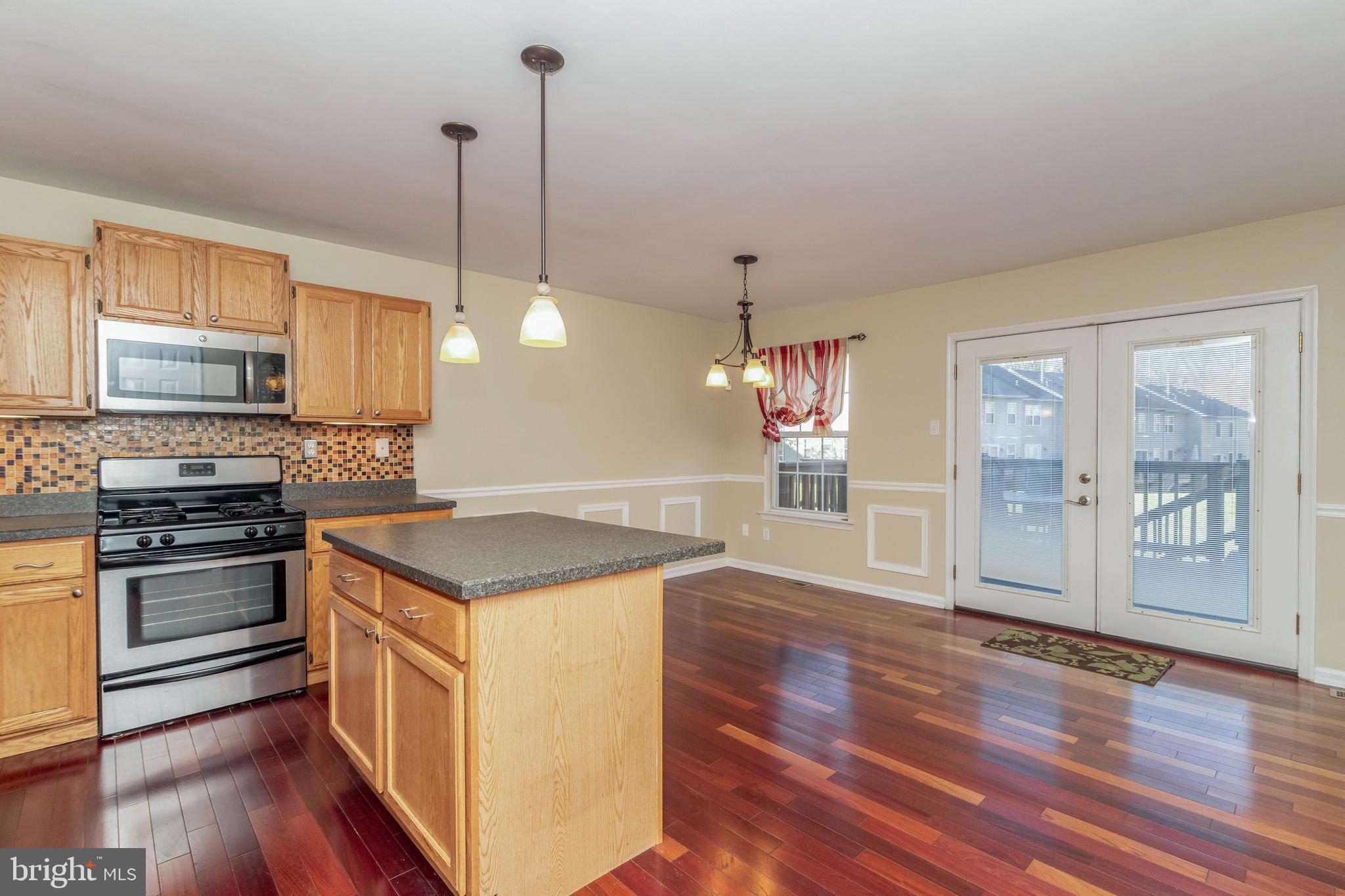 CANTERBURY WOODS - Residential