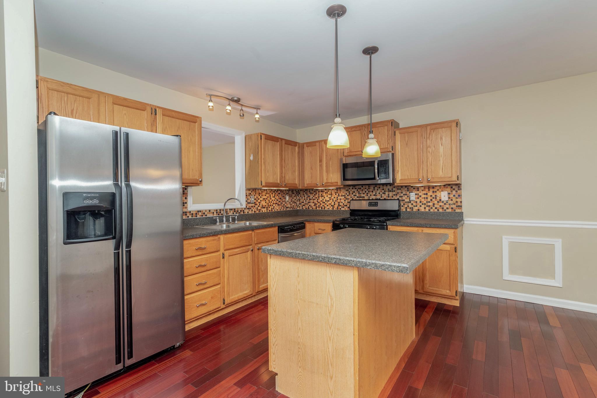 CANTERBURY WOODS - Residential