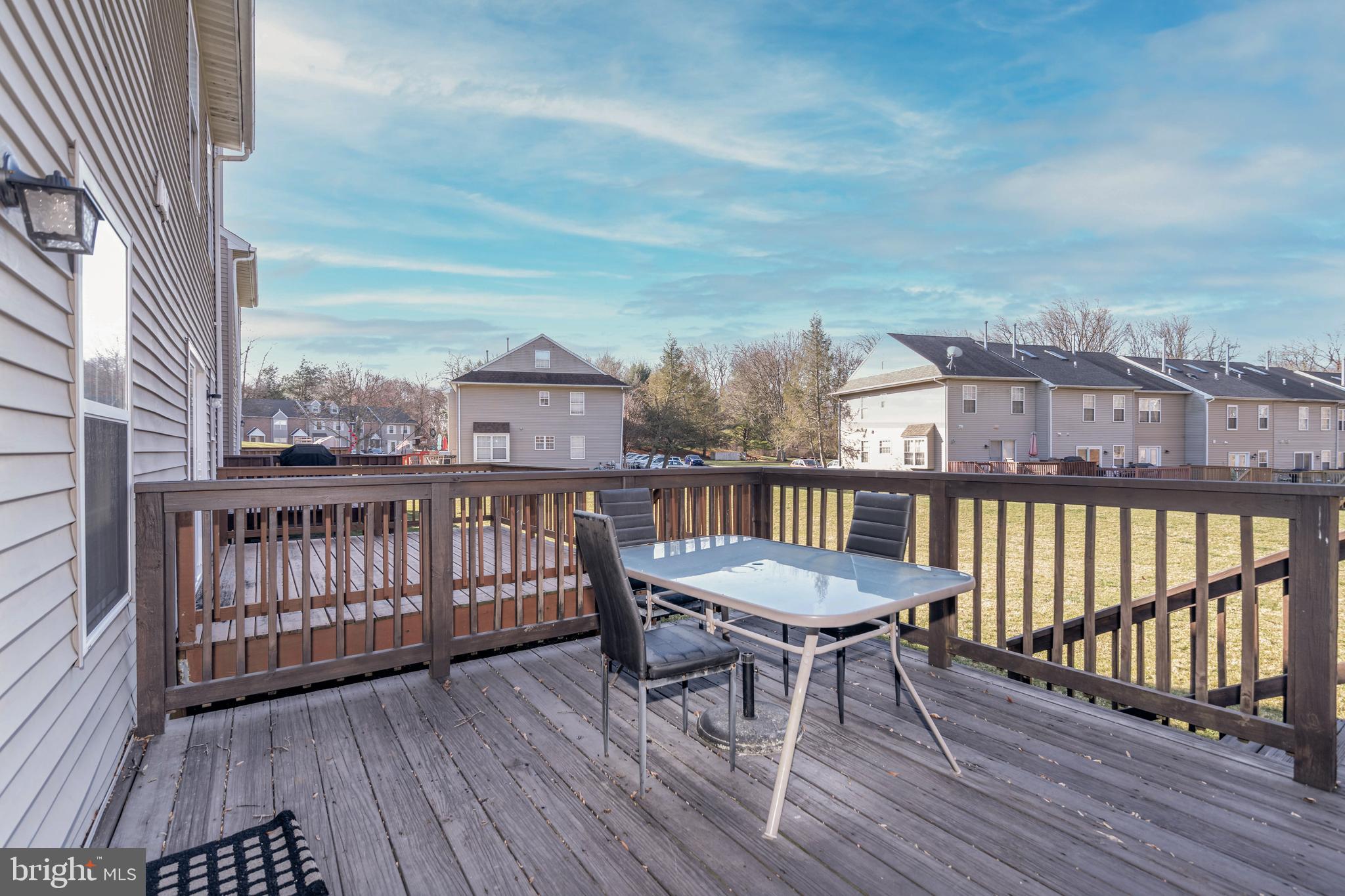 CANTERBURY WOODS - Residential