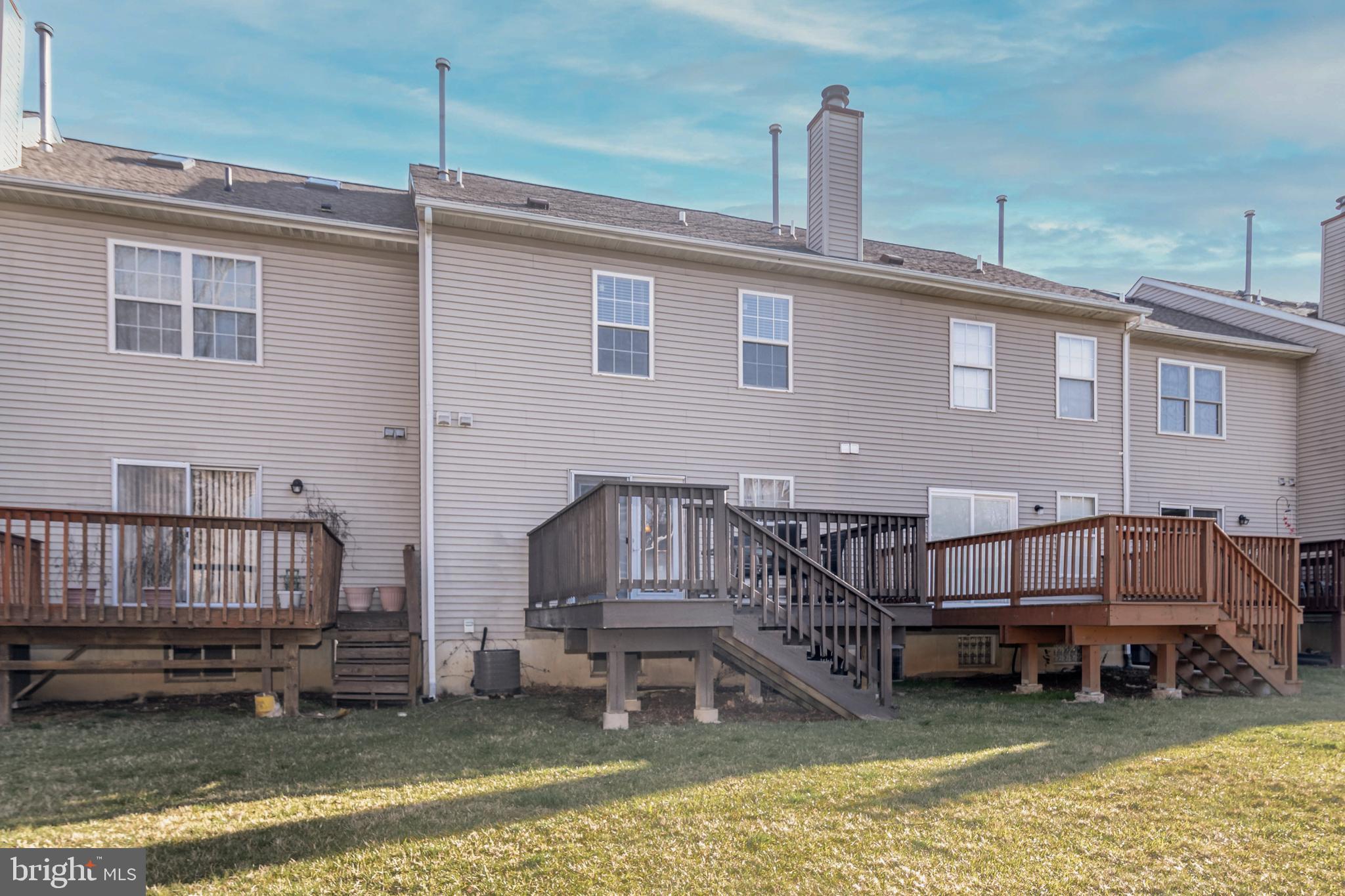 CANTERBURY WOODS - Residential