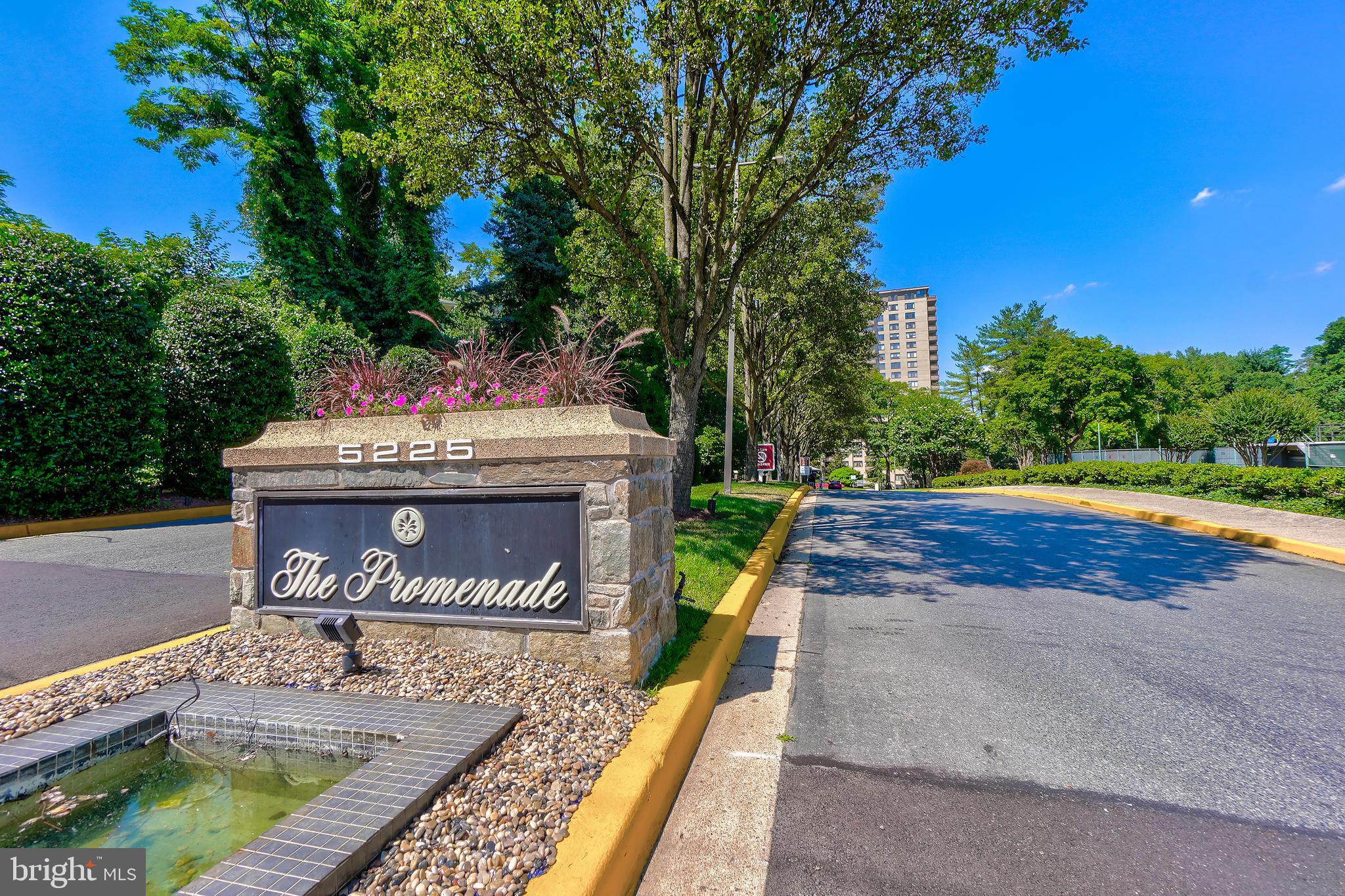 This 2-bedroom, 1-bath COOP unit is move-in ready. Conveniently located near NIH, Route 355, I-270/I-495, Downtown Bethesda, Metro station, shopping, and more, it offers exceptional accessibility.
The kitchen has been completely renovated, adding modern appeal to this charming home. The impressive amenities include outdoor and indoor pools, a sauna, hot tub, gym, community center, library, meeting rooms, game room, recreation room, restaurant, grocery store, dry cleaning shop, hair salon, massage services, bike storage, BBQ grilling areas, patios, extensive hardscape, a lovely porch for enjoying the weather, tennis courts, assigned parking, EV charging stations, and ample additional parking. The gated entry and security ensure peace of mind.
Once you move in, you won't want to leave the building! This owner-occupied unit is shown by appointment only. Schedule your viewing today to experience the convenience and luxury this COOP offers.