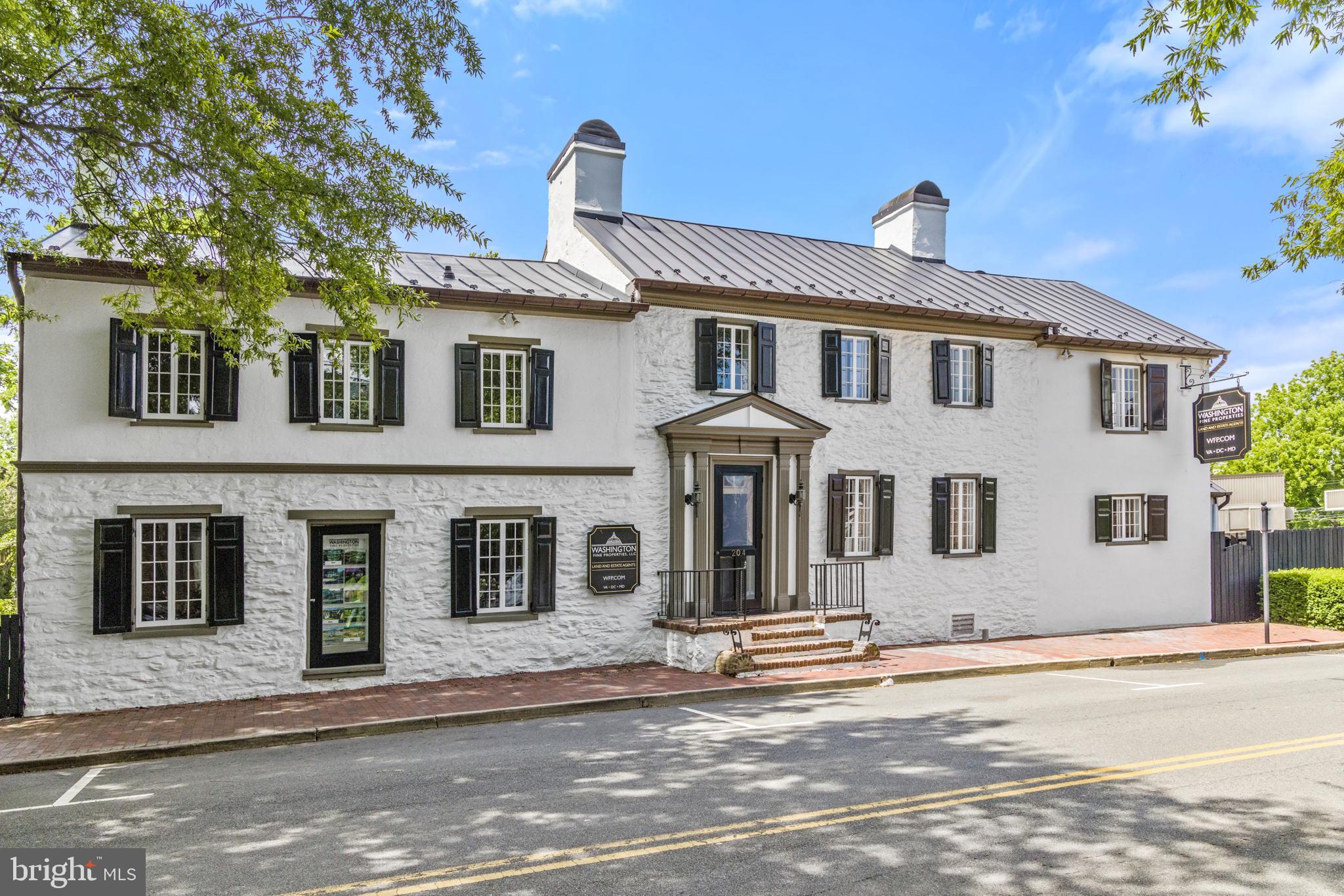 MIDDLEBURG - Commercial Sale