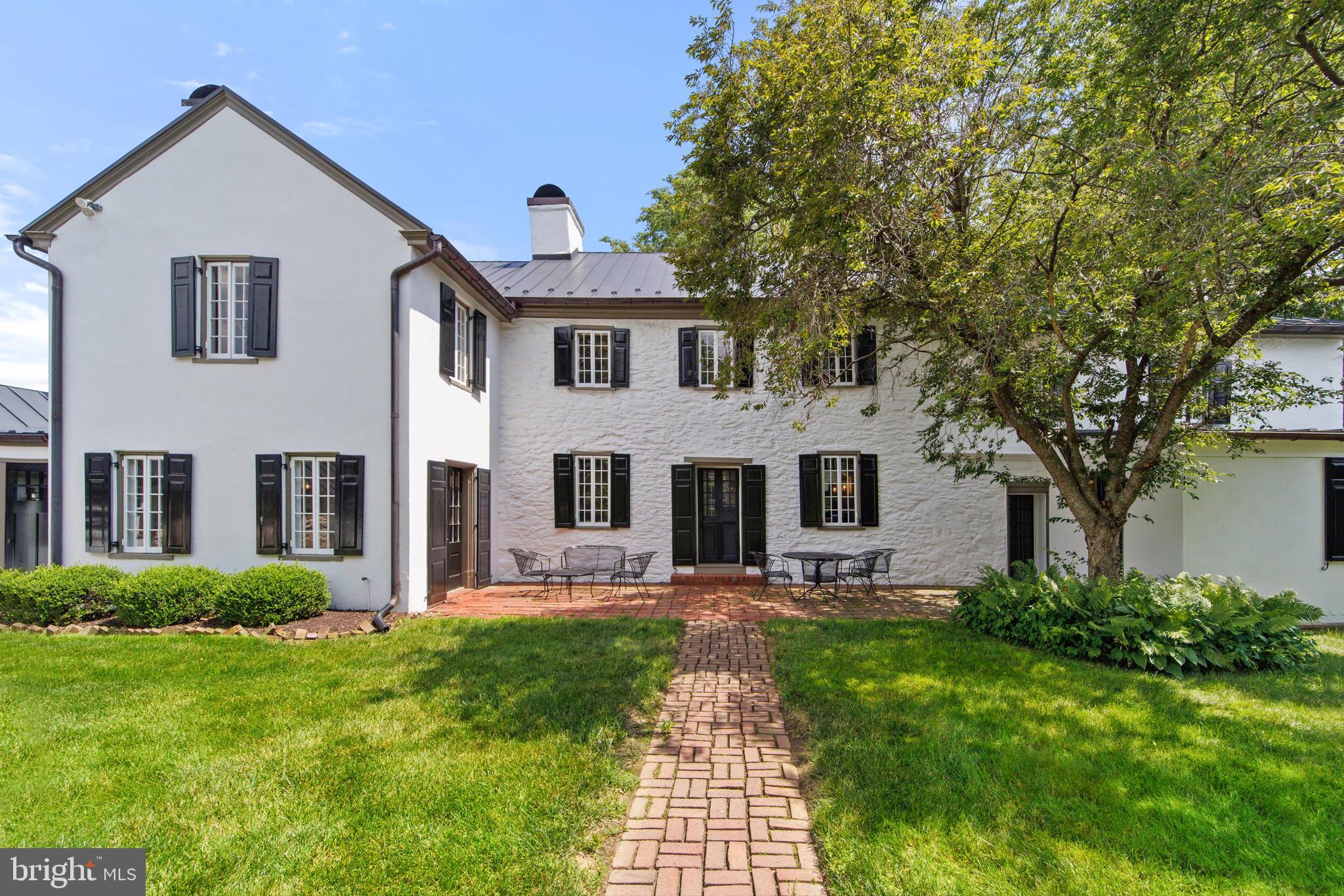 MIDDLEBURG - Commercial Sale