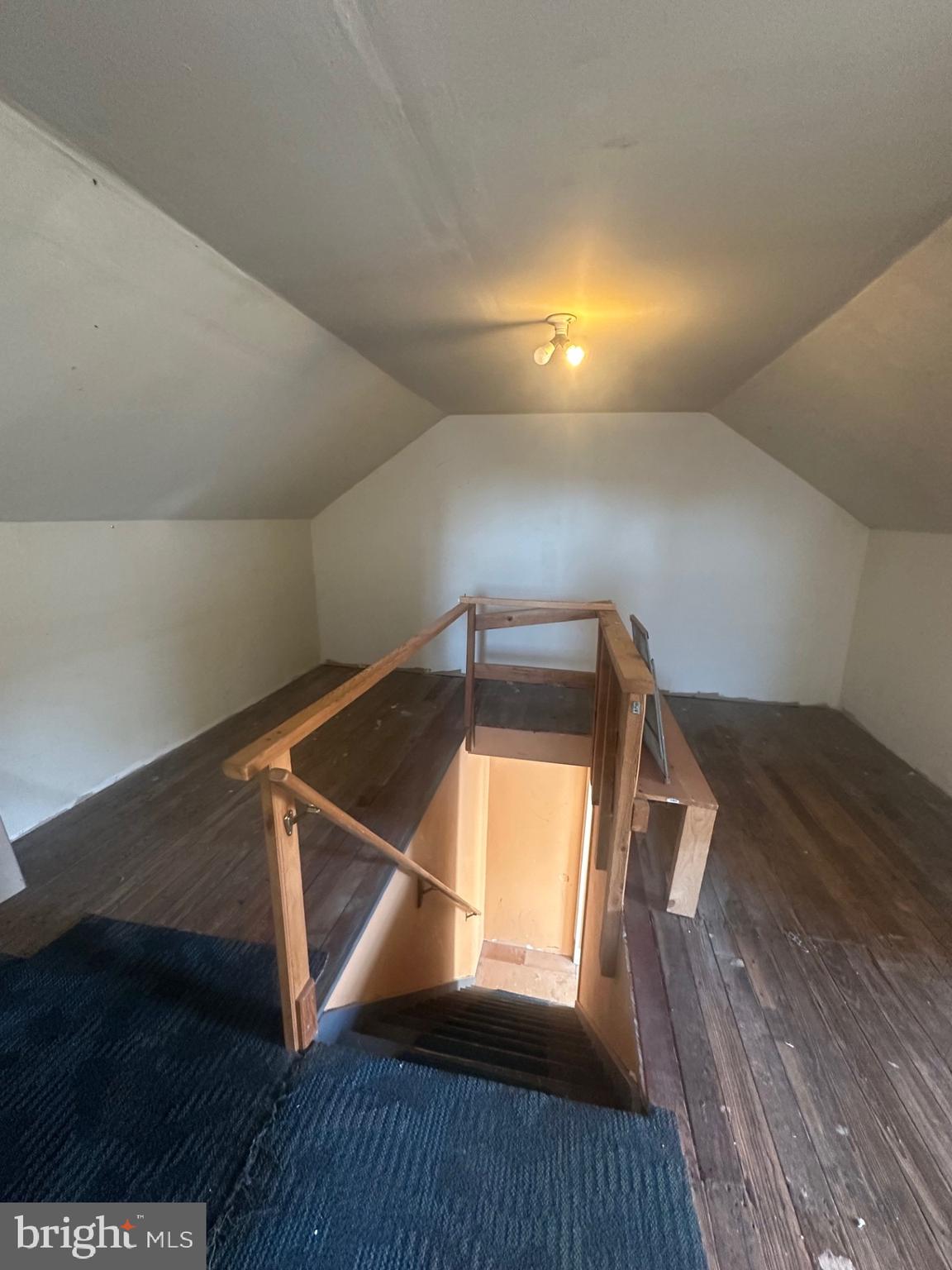 MOUNT CARMEL BOROUGH - Residential