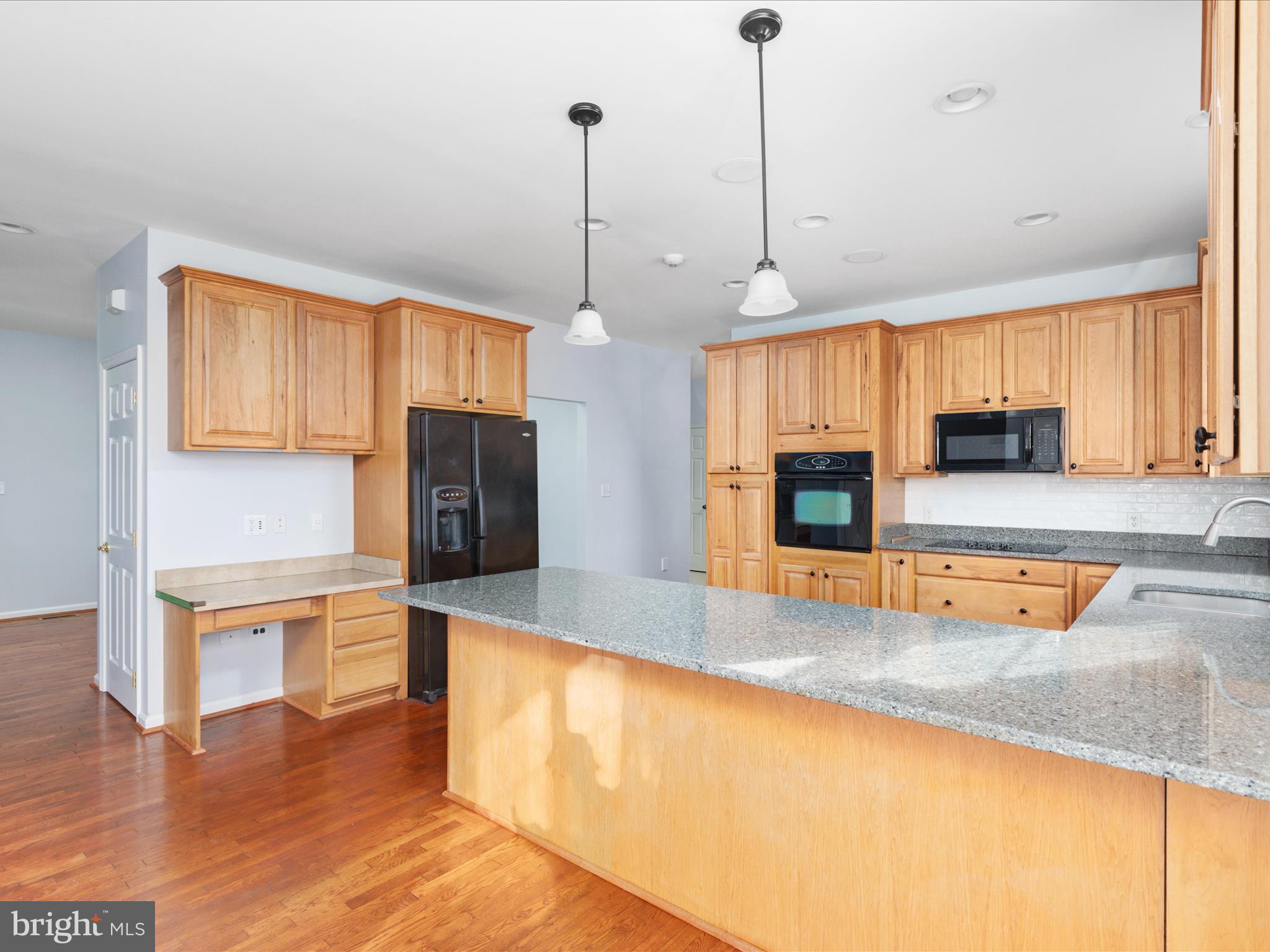 RIDGEWAY ESTATES - Residential