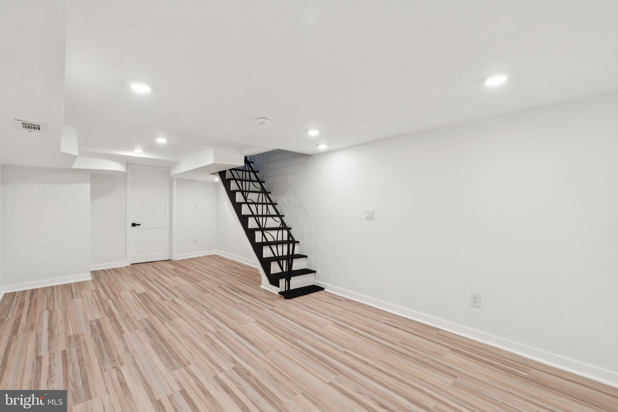 WEST PASSYUNK - Residential