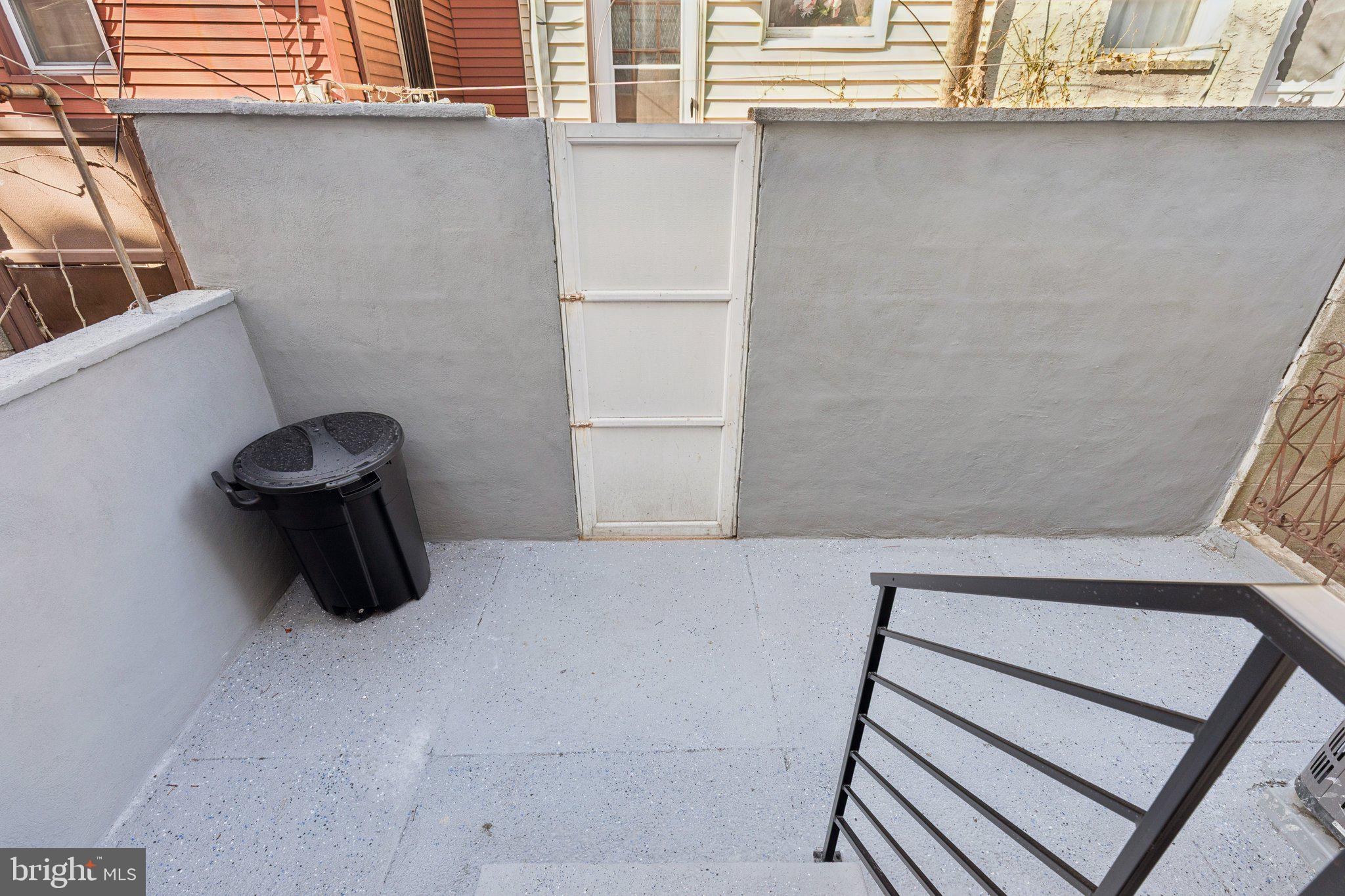 WEST PASSYUNK - Residential