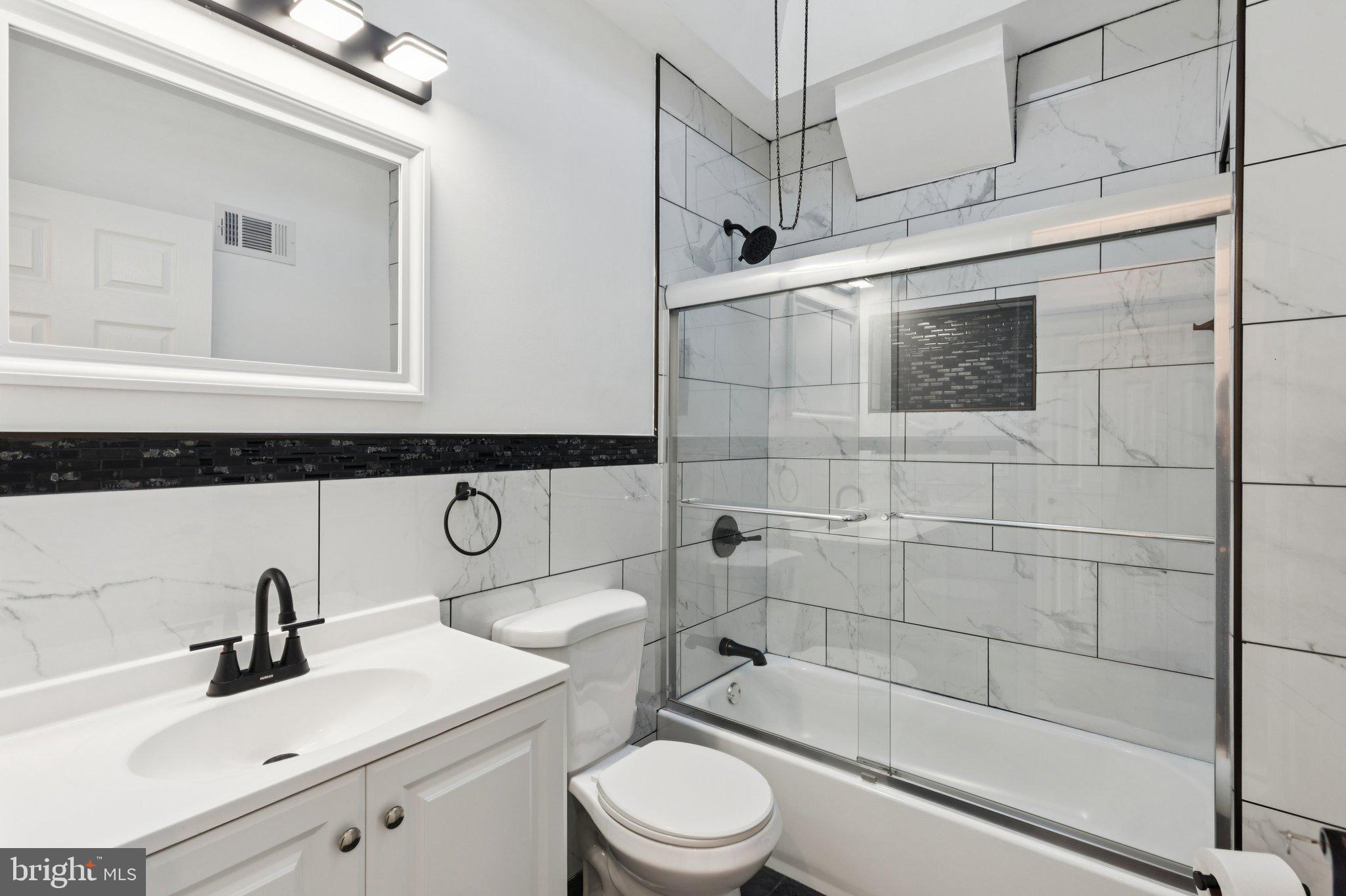 WEST PASSYUNK - Residential