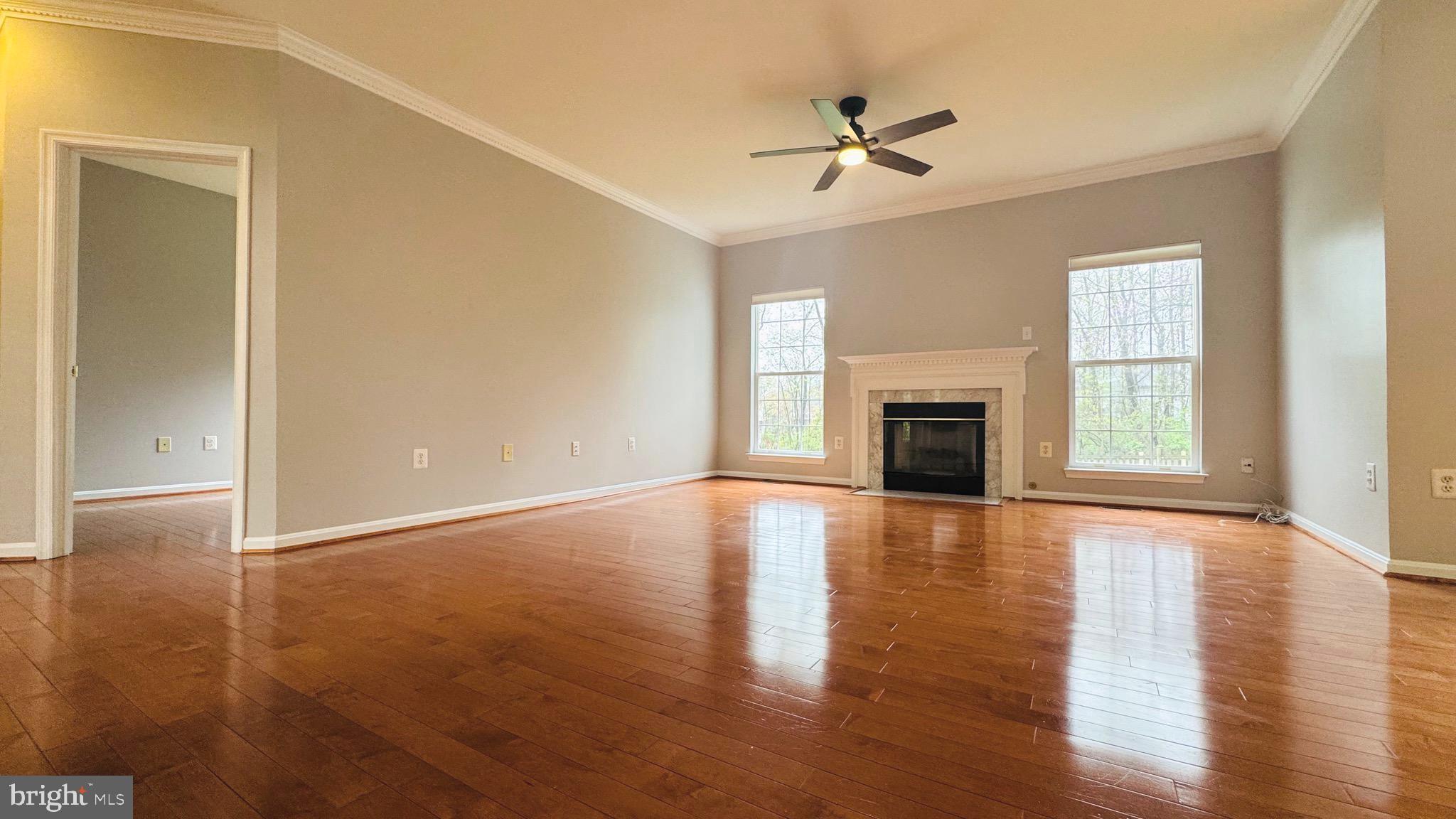 ASHBURN FARM - Residential Lease